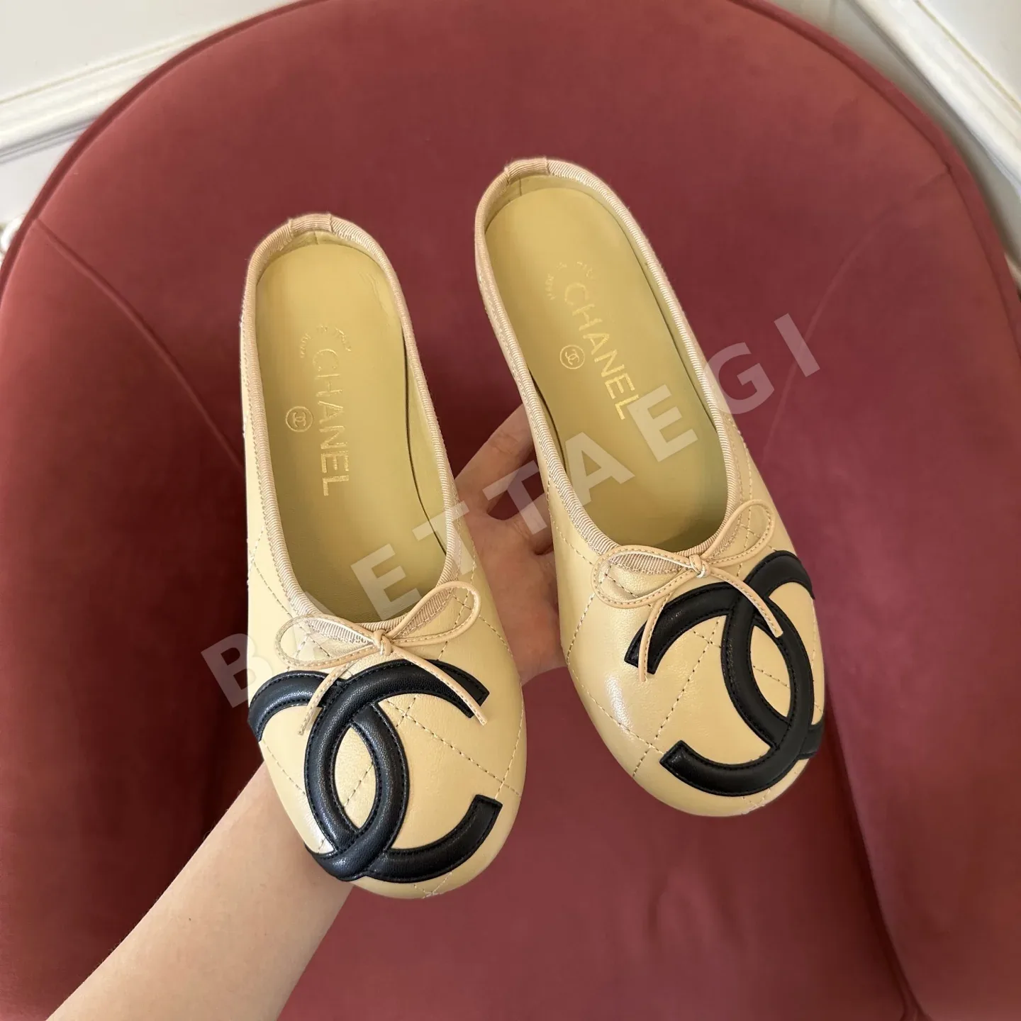 샤넬 샌들 가죽 더블 C 로고 상세 이미지 8