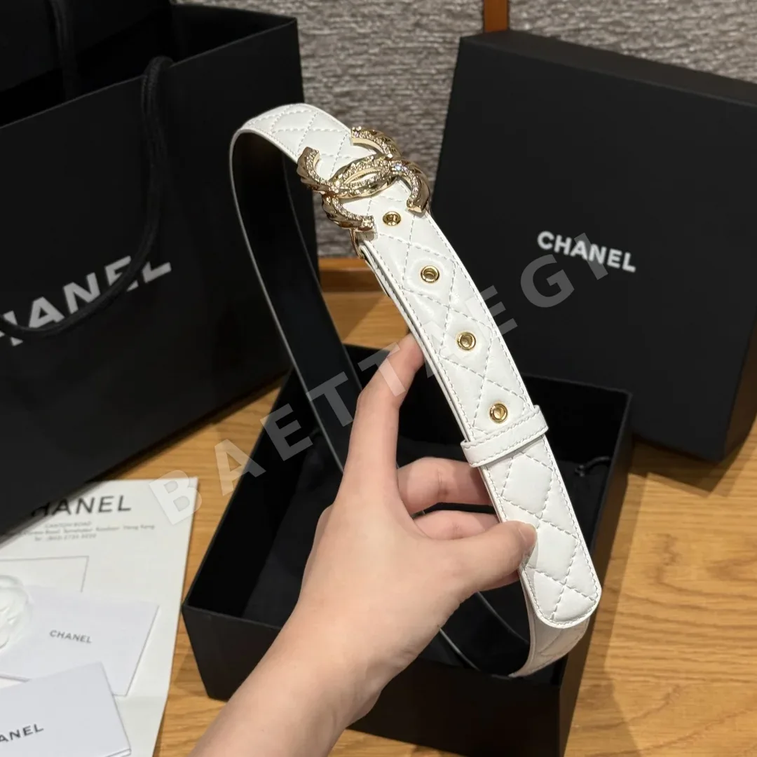 샤넬 더블 C 메탈 로고 램스킨 벨트 상세 이미지 4