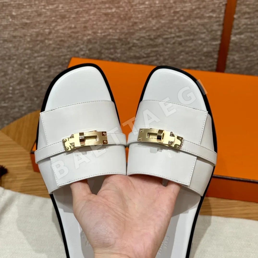 에르메스 줄리아 샌들 화이트 카프스킨 골드 하드웨어 상세 이미지 8