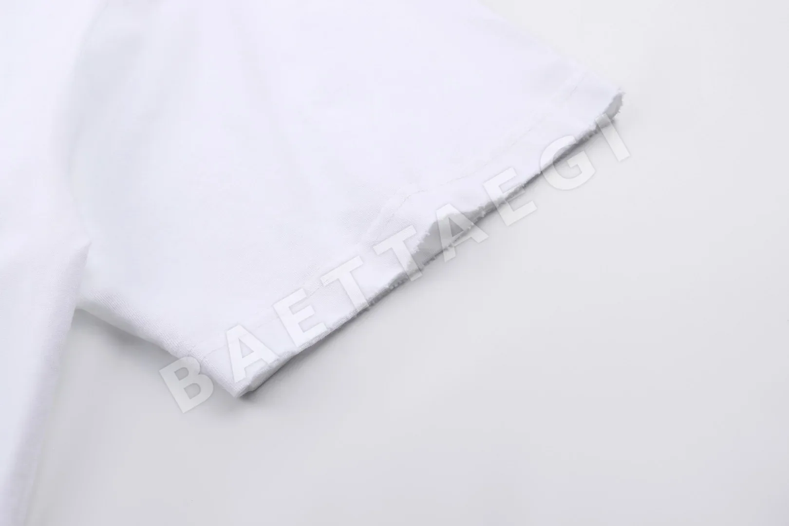 발렌시아가 스케치 프린트 남성 반팔 티셔츠 상세 이미지 6
