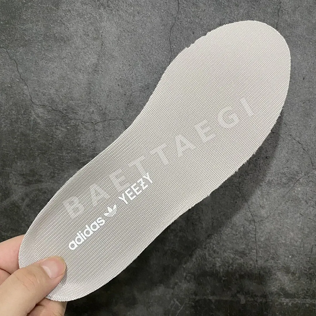 아디다스 이지 350 F99710 200667 Adidas Yeezy 350 상세 이미지 11