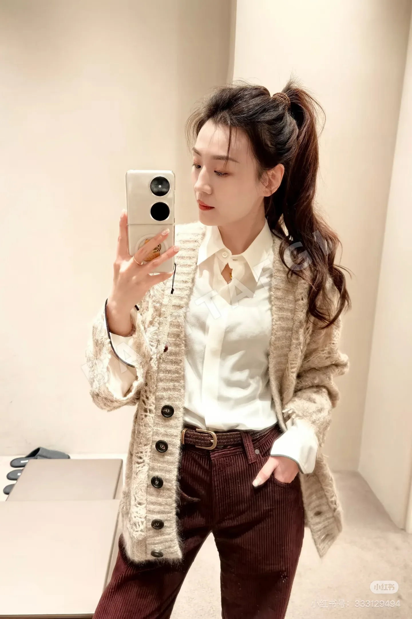브루넬로쿠치넬리 모헤어 메시 자수 스팽글 가디건 170691