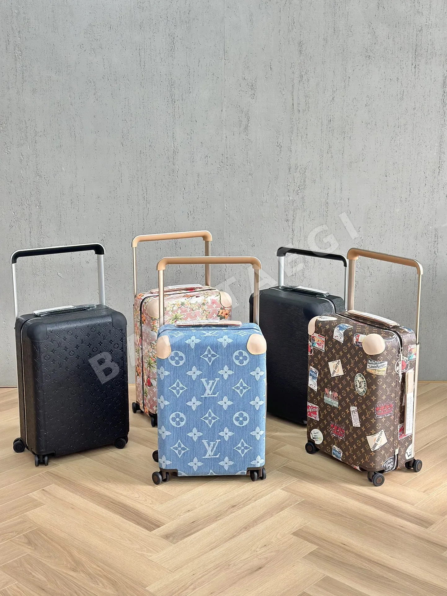 여행가방 루이비통 검은색 엠보싱 패턴 여행가방 상세 이미지 3