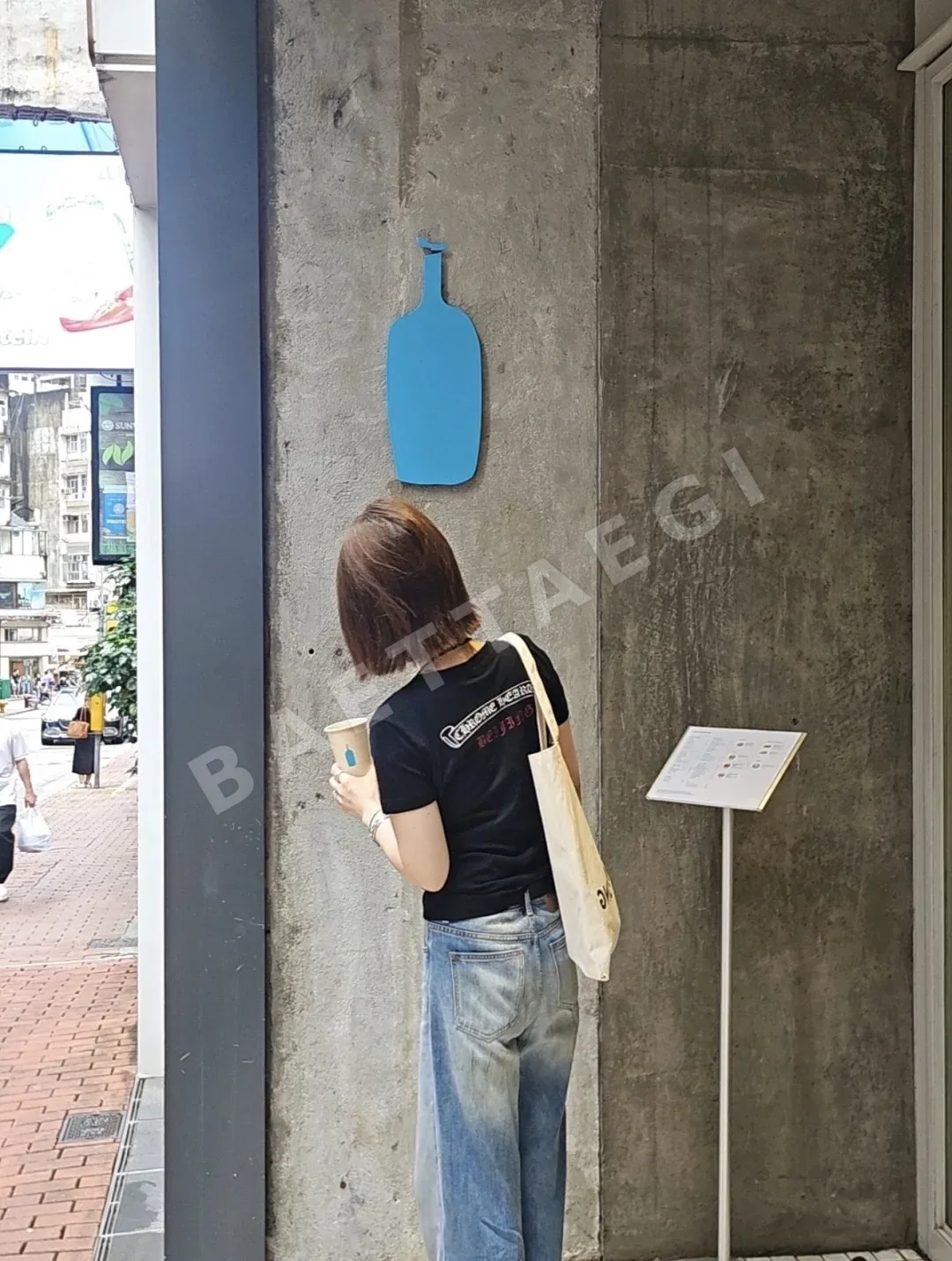 크롬하츠 여성 V넥 슬림핏 반팔 티셔츠 상세 이미지 22