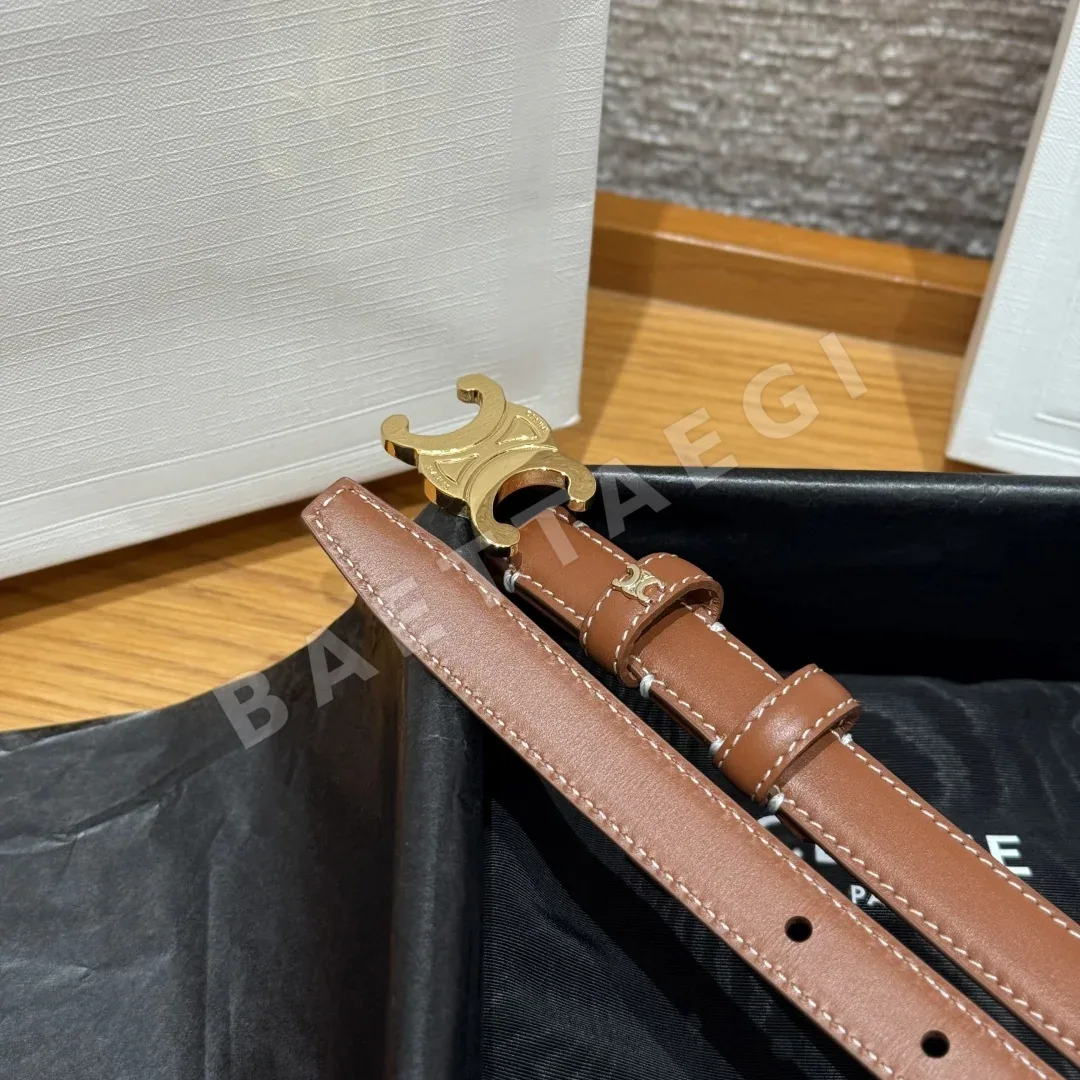 셀린느 부드러운 소가죽 여성용 벨트 상세 이미지 5