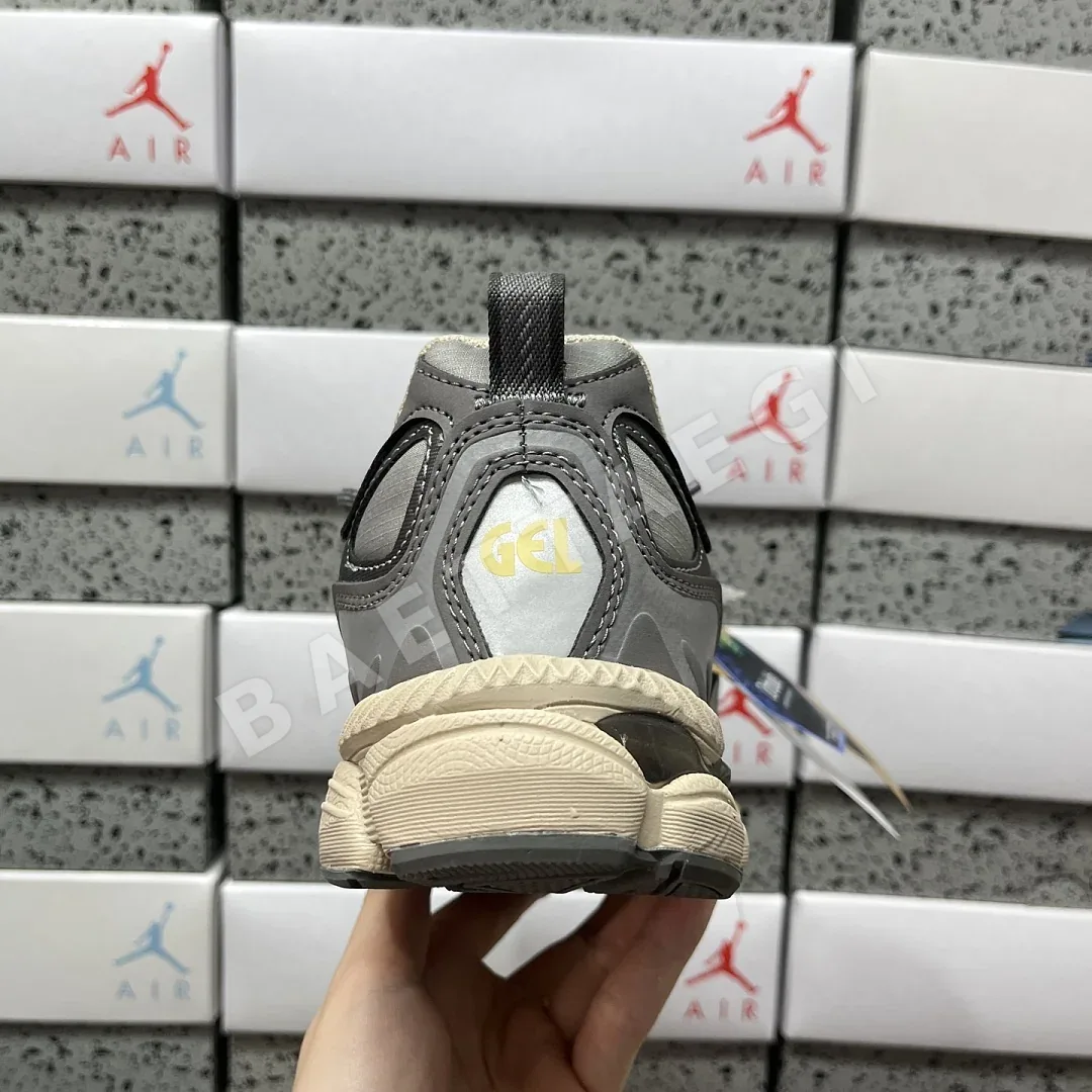 아식스 [GX] 젤 NYC 유틸리티 1203A558-020 200537 Asics Gel-NYC Utility Steeple Grey 상세 이미지 7