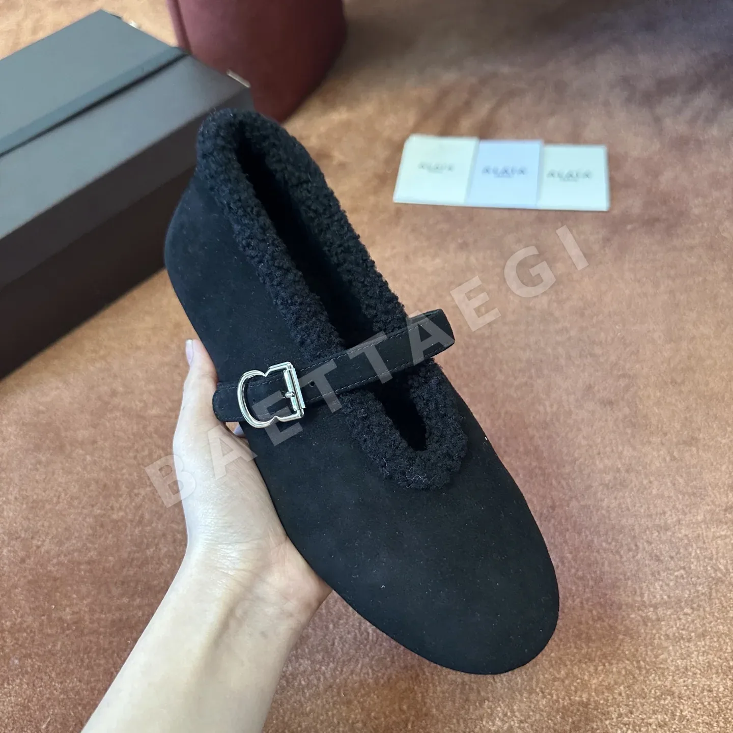 알라이아 짜임 메시 발레 슈즈 상세 이미지 3