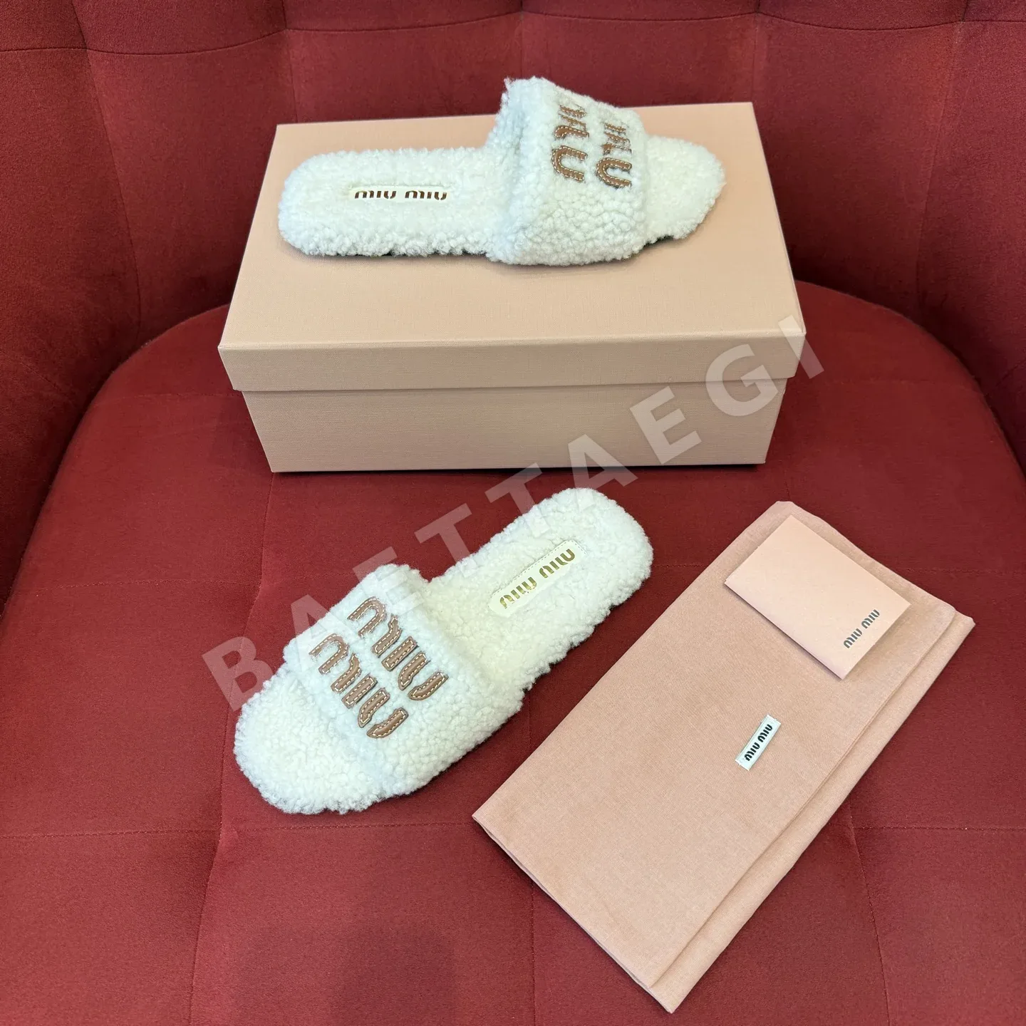 미우미우 샌들 186982