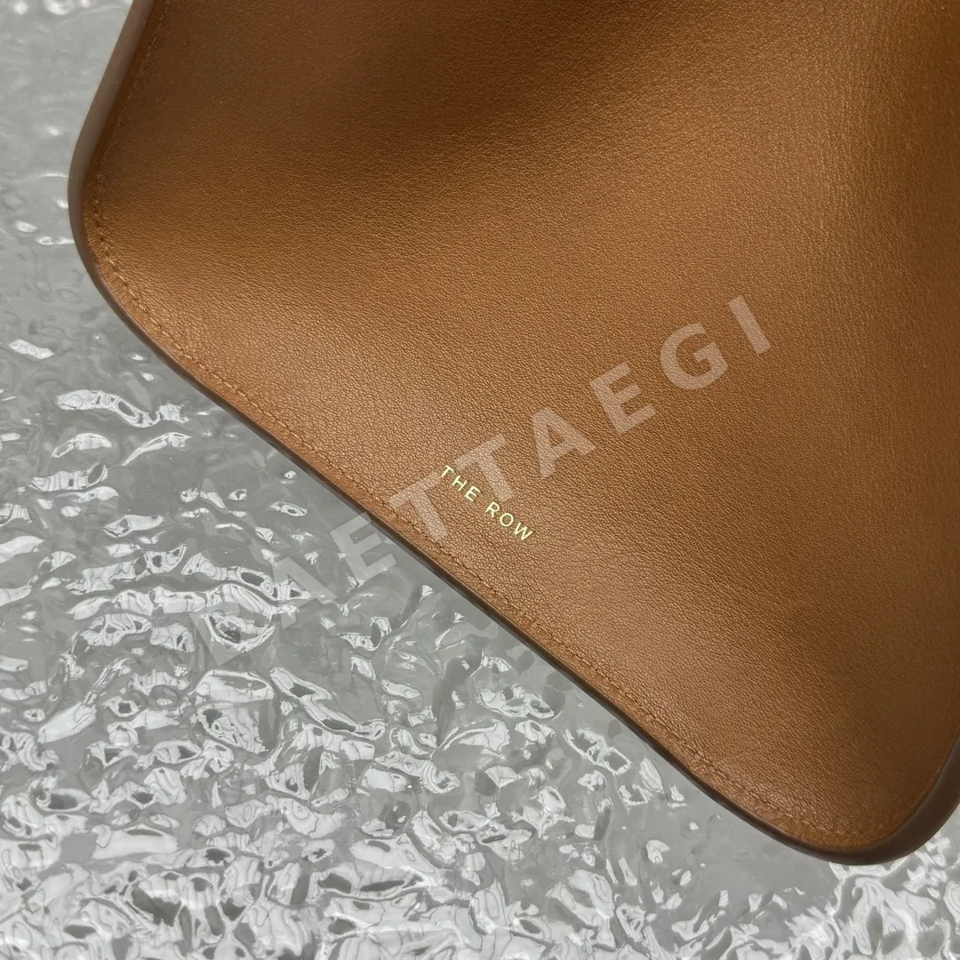 더로우 새들 가죽 닥터스백 가방 상세 이미지 15