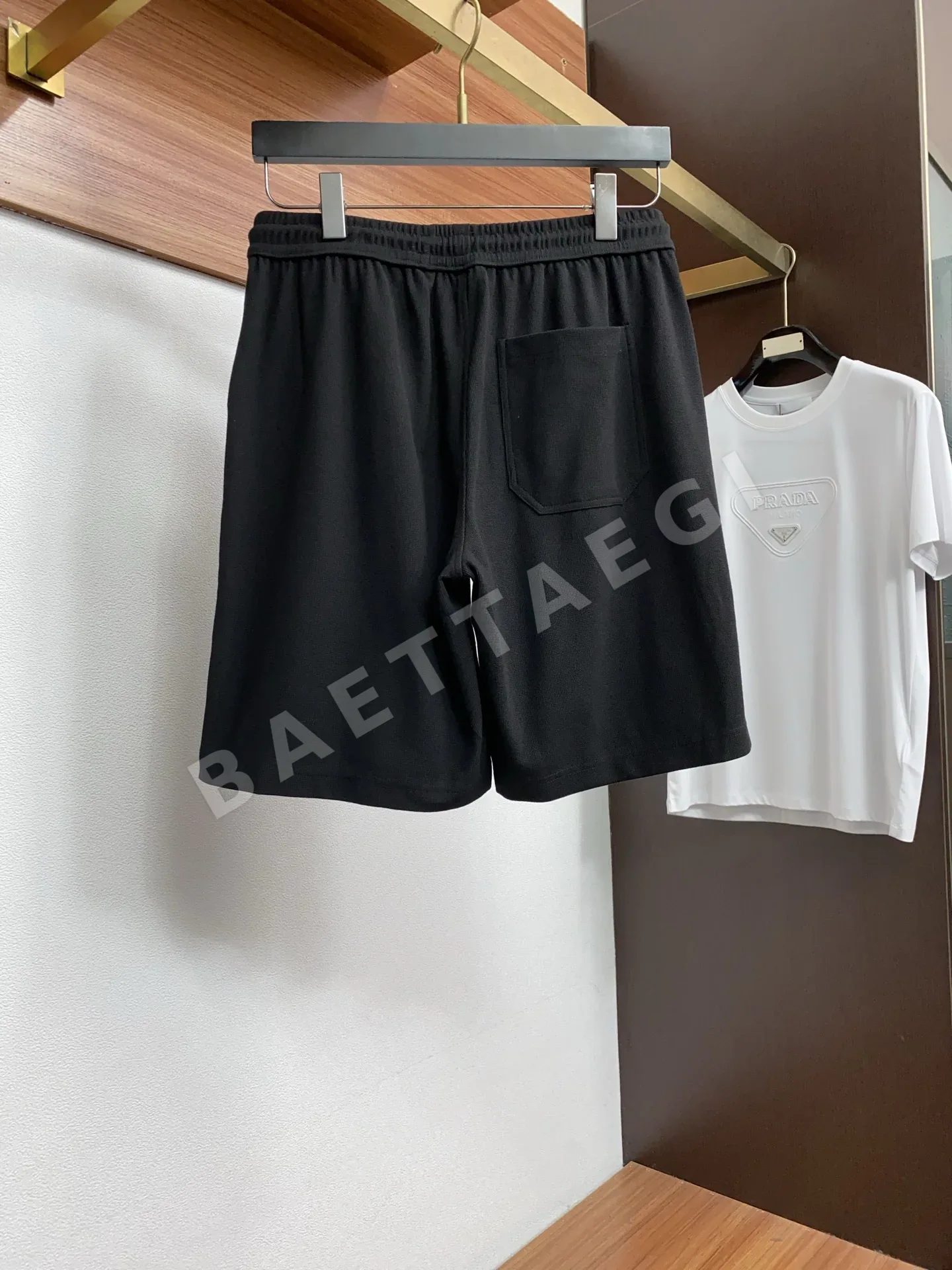 로로피아나 남성 테크니컬 원단 반팔 폴로셔츠 세트 상세 이미지 6