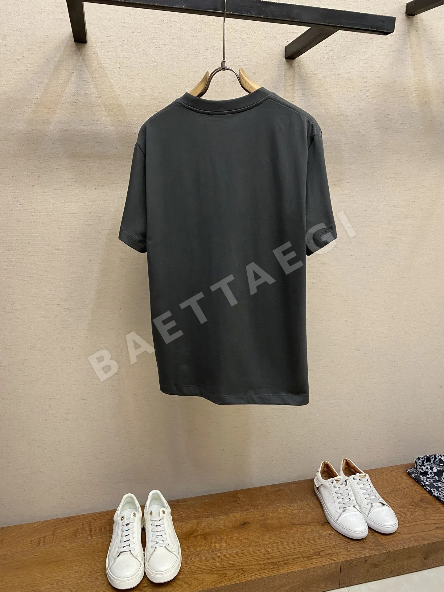 디올 헤리티지 프린트 남성 반팔 티셔츠 상세 이미지 2