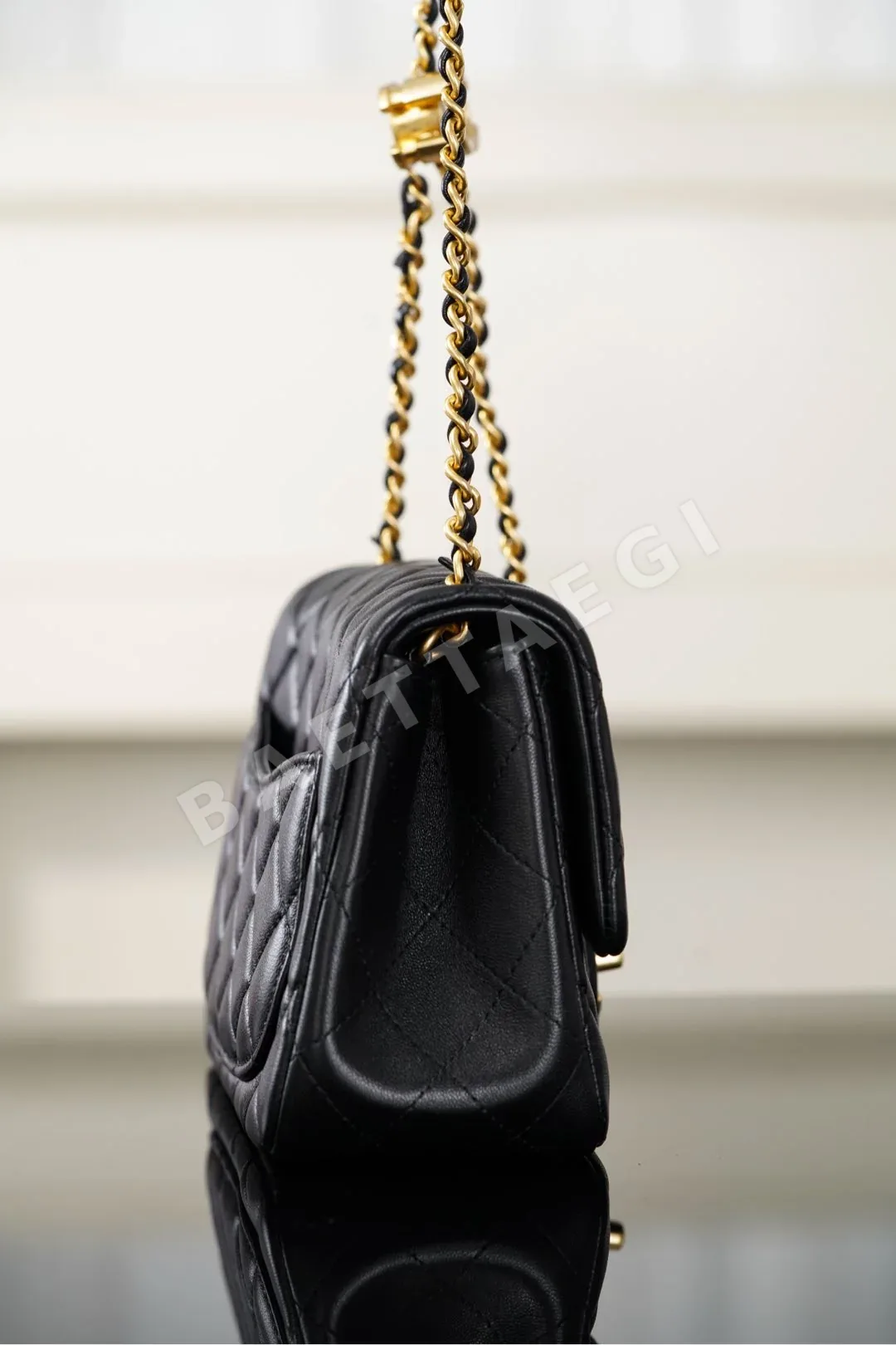 샤넬 더블 체인 블랙 램스킨 미니 체인백 25 B 상세 이미지 6