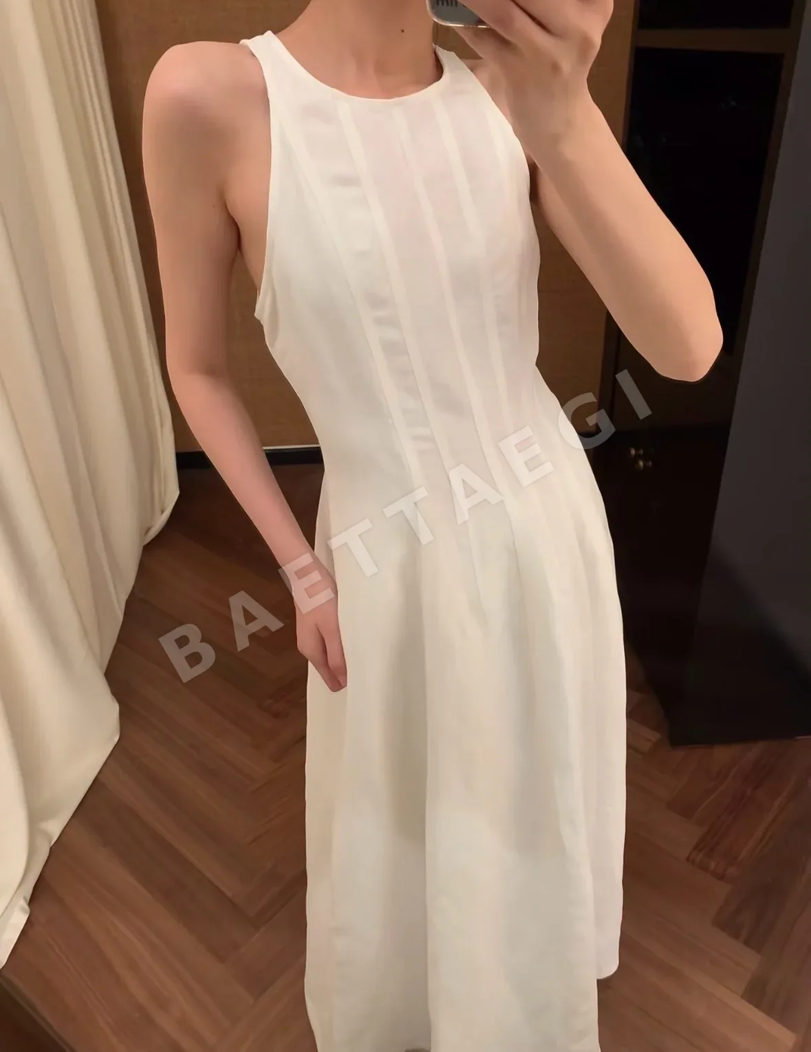 브루넬로쿠치넬리 화이트 린넨 민소매 맥시 원피스 149385