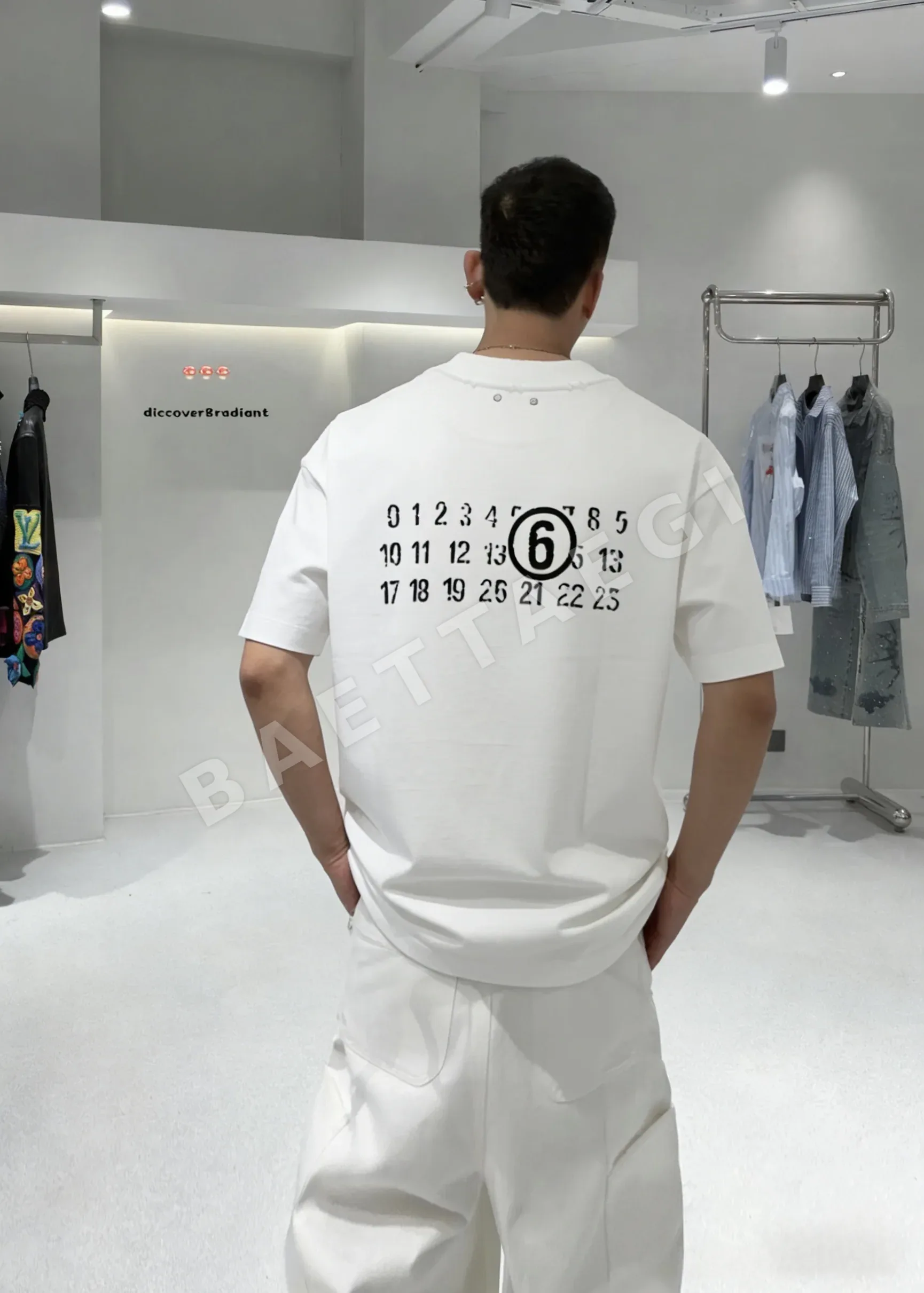 마르지엘라 와이드 오버핏 워싱 남녀공용 반팔 티셔츠 상세 이미지 9
