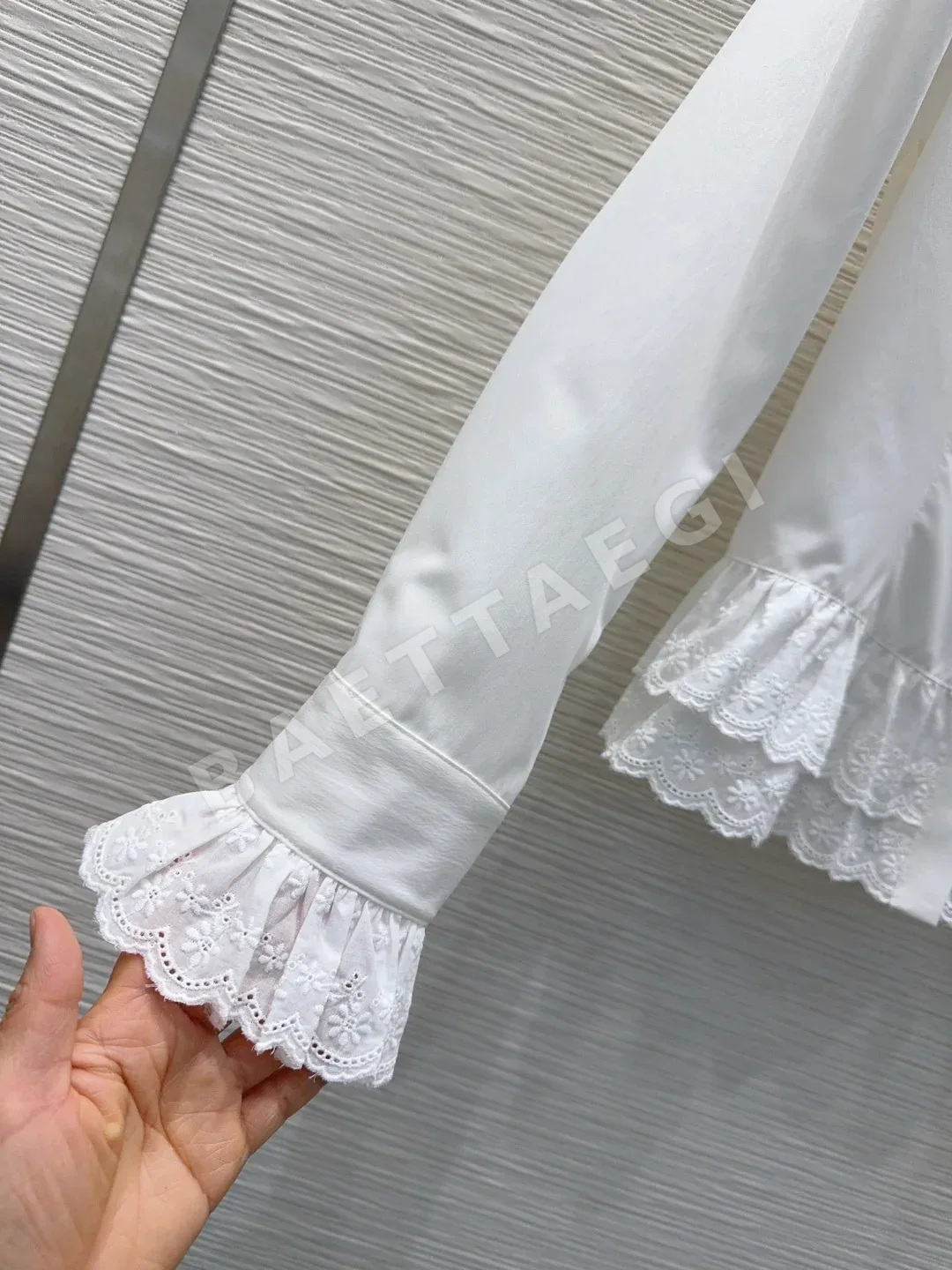 미우미우 여성 셔츠 97217 Miu Miu Shirt 상세 이미지 6
