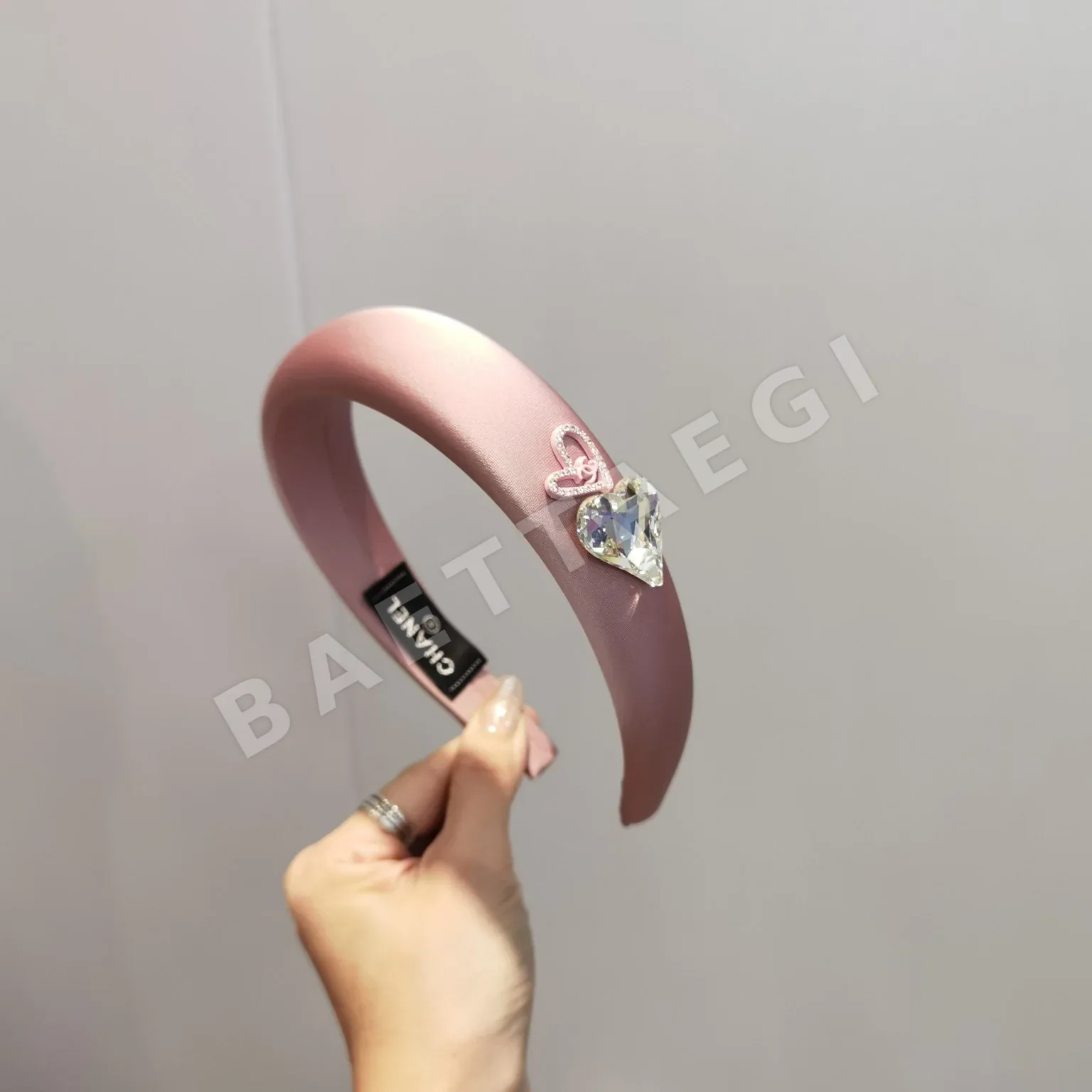샤넬 큐빅 장식 헤어밴드 상세 이미지 2