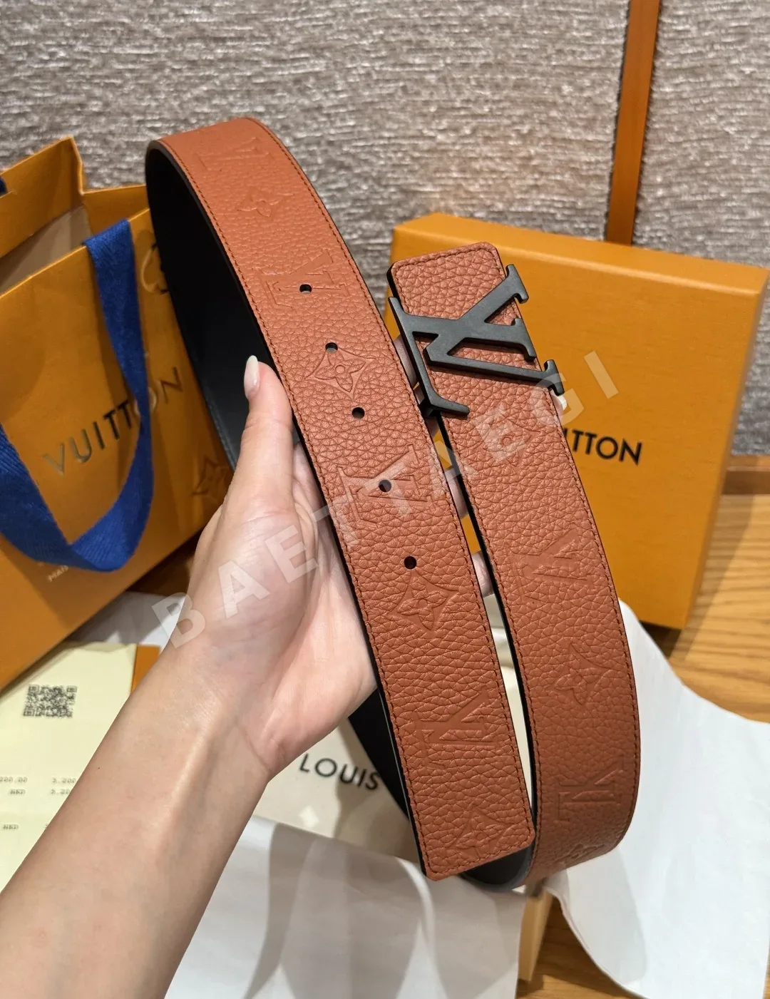 루이비통 JD350 타우릴롱 40mm 리버시블 벨트 상세 이미지 5
