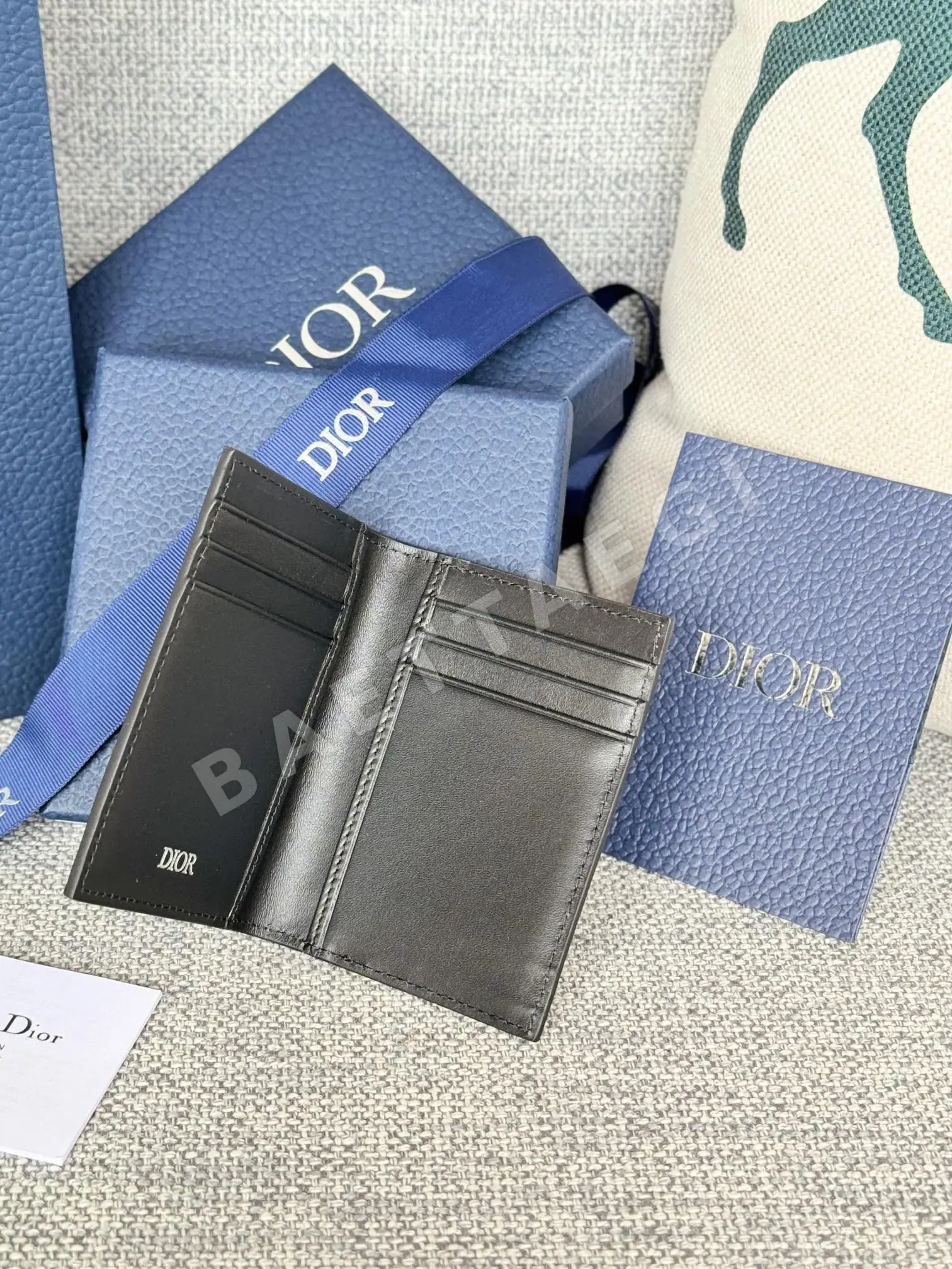 디올 오블리크 프린트 가죽 세로형 카드 지갑 상세 이미지 8