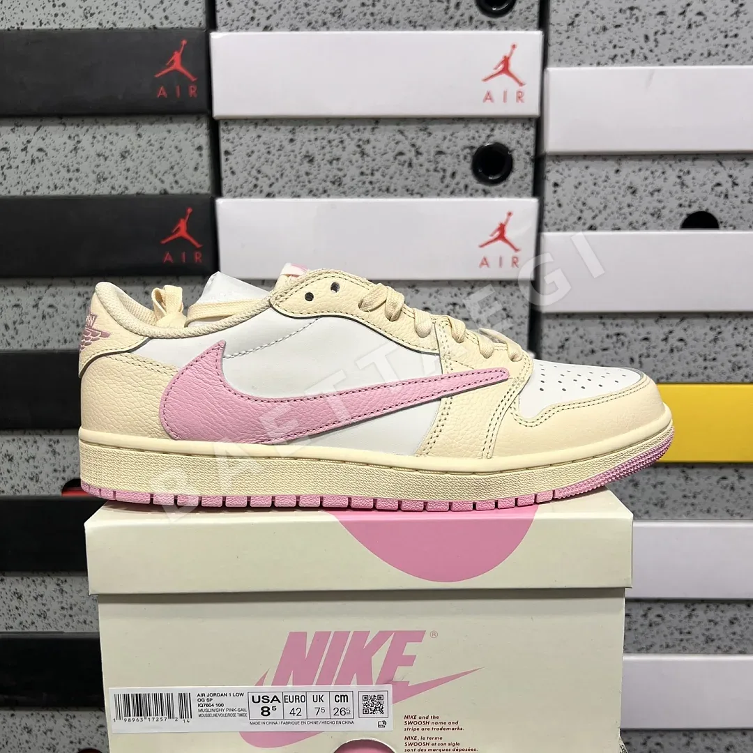 나이키 [PK] IQ7604-100 201959 Nike Travis Scott Shy Pink .5