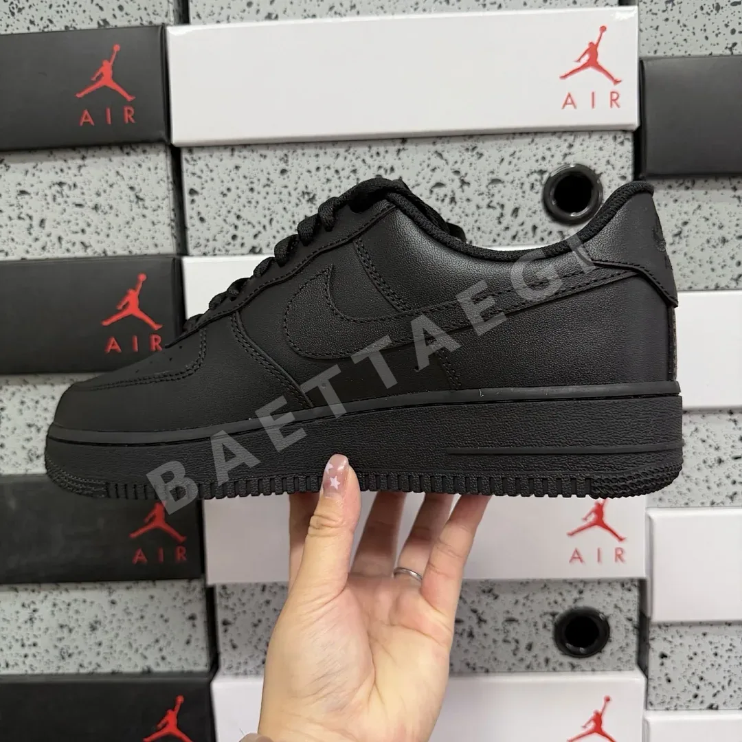 나이키 [MAX] 에어 포스 1 로우 CW2288-001 201084 Nike Air Force 1 Low '07 Black 상세 이미지 2