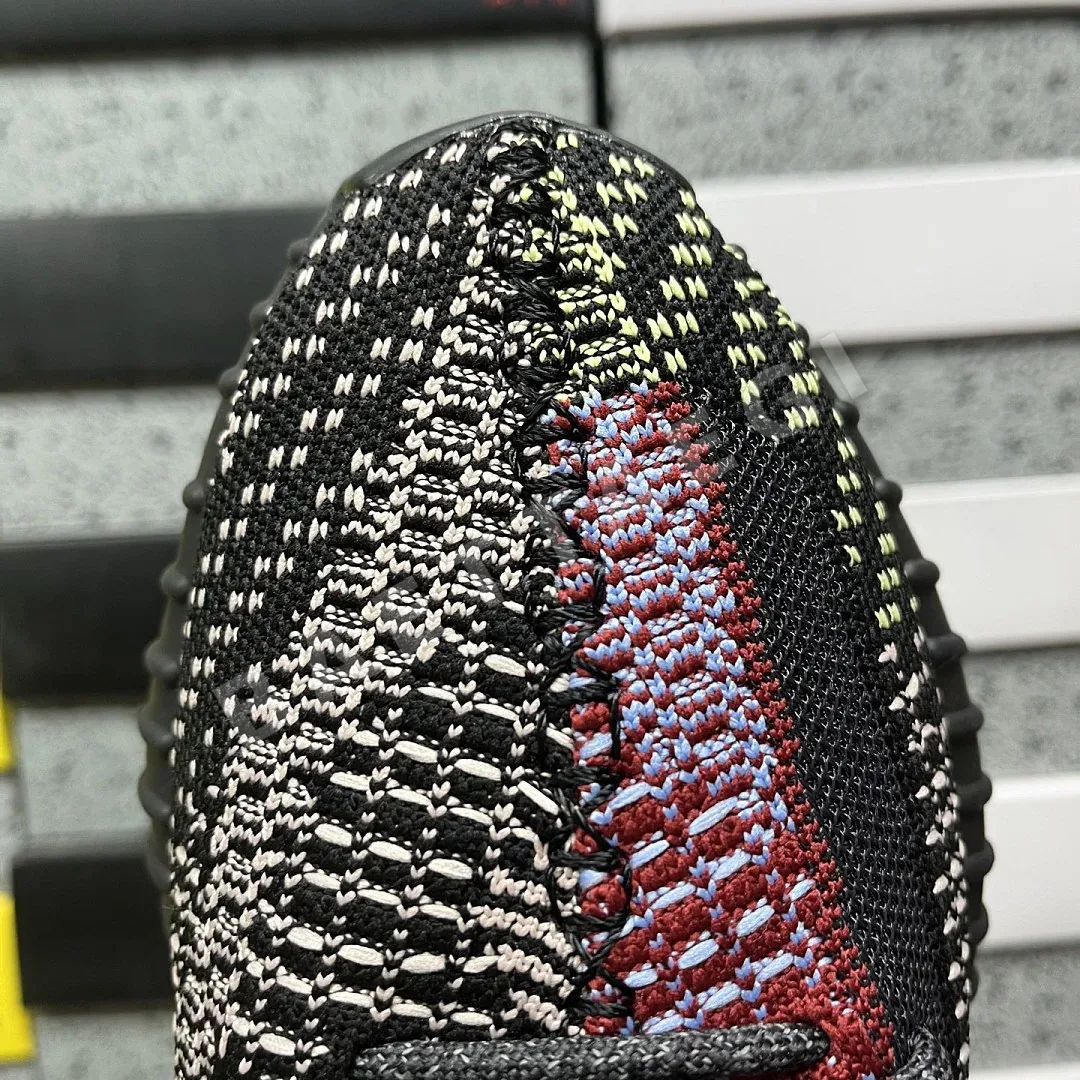 아디다스 [R] 이지 부스트 350 V2 FX5190 200757 Adidas Yeezy Boost 350 V2 상세 이미지 4