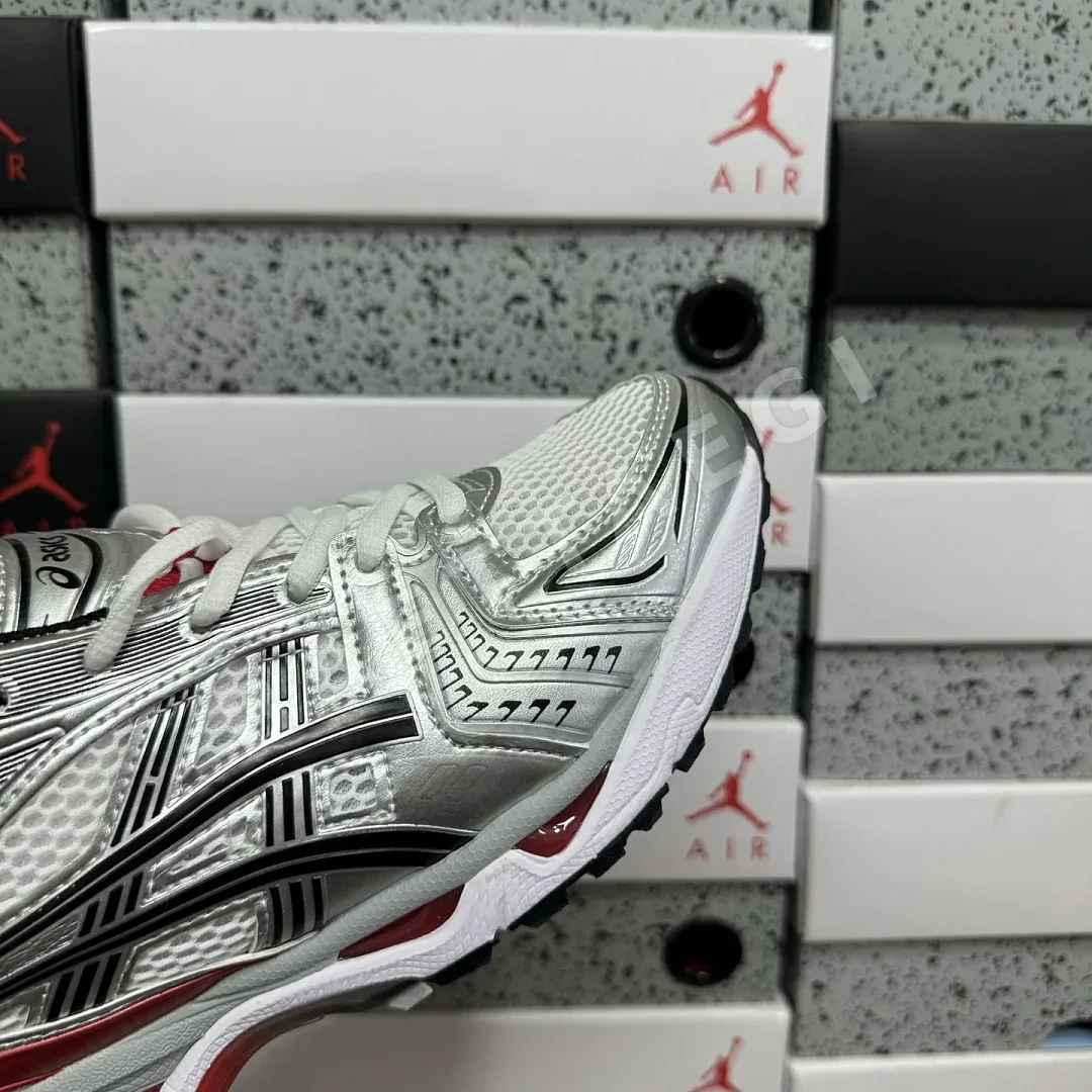아식스 [LZ] 젤 카야노 14 1201A019-103 200580 Asics Gel-Kayano 14 White Classic Red 상세 이미지 5