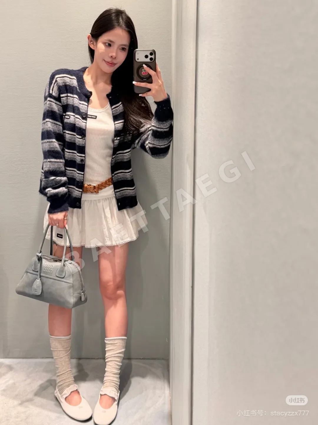 미우미우 네이비 블루 그레이 스트라이프 캐시미어 가디건 상세 이미지 6