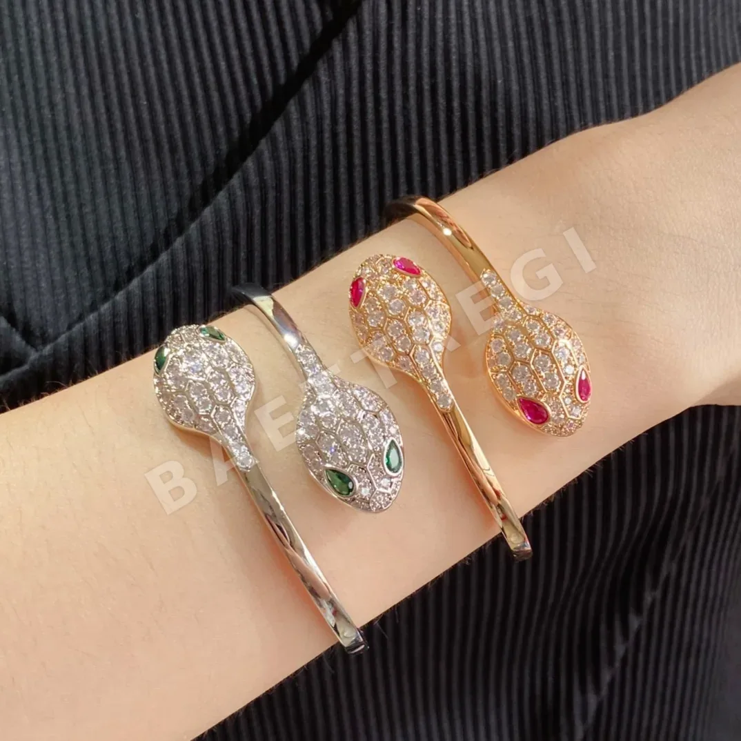 불가리 더블 헤드 스네이크 팔찌 64741
