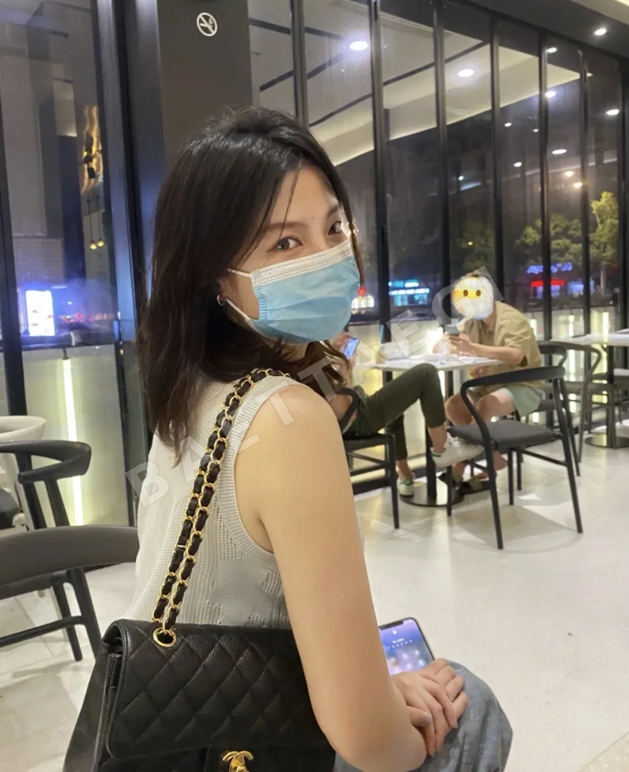 샤넬 스몰 가방 상세 이미지 4