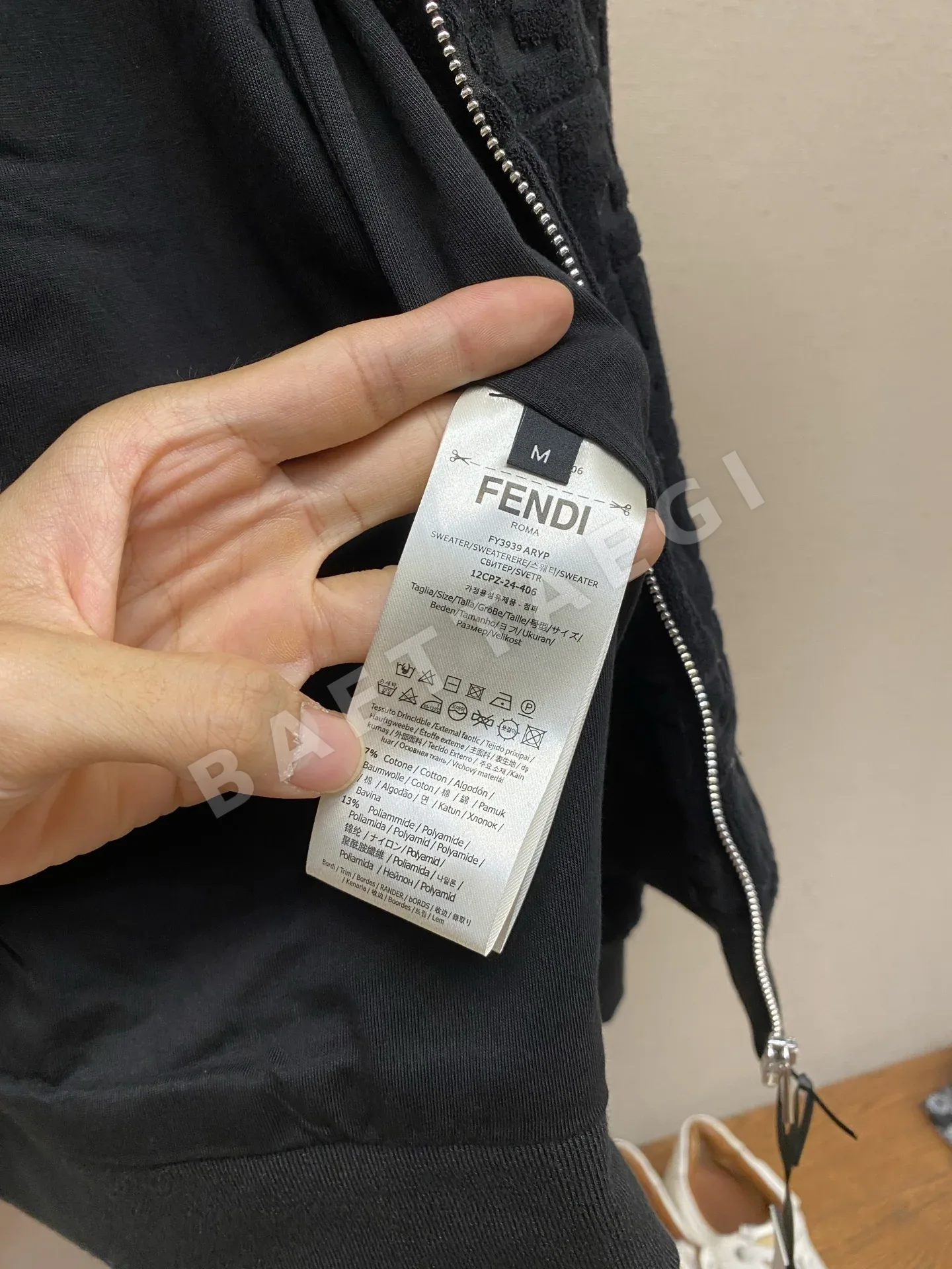 펜디 FF 엠보싱 후드 남성 자켓 상세 이미지 7