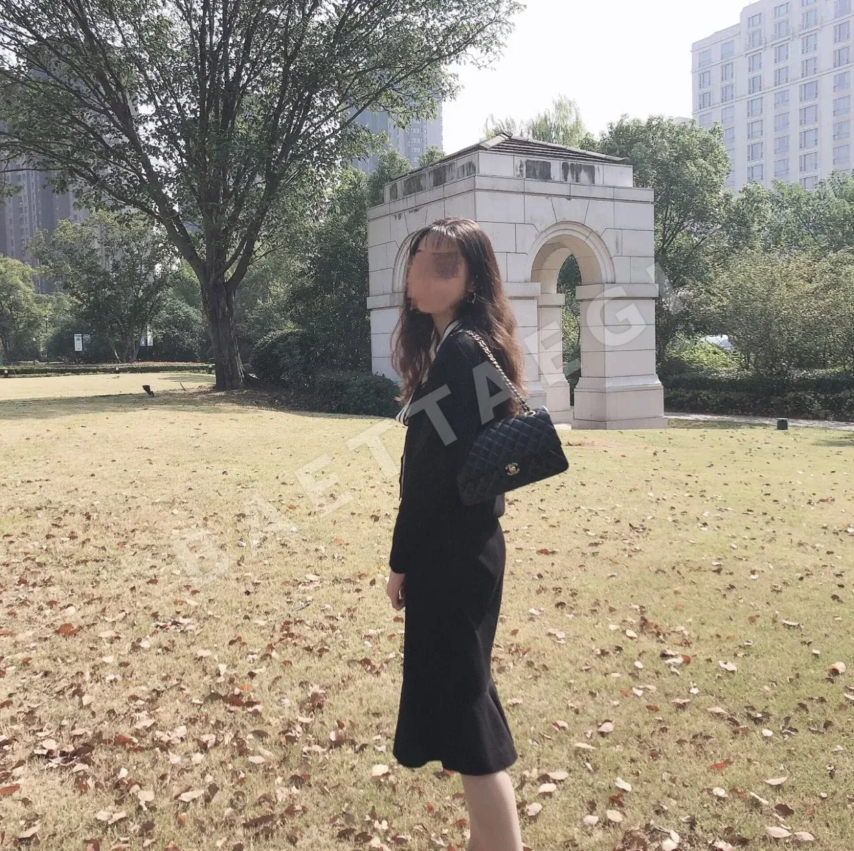샤넬 클래식 플랩 블랙 램스킨 가방 상세 이미지 8