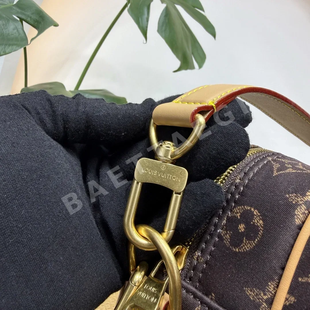루이비통 닐 엑스트라 라지 핸드백 M29853 상세 이미지 7