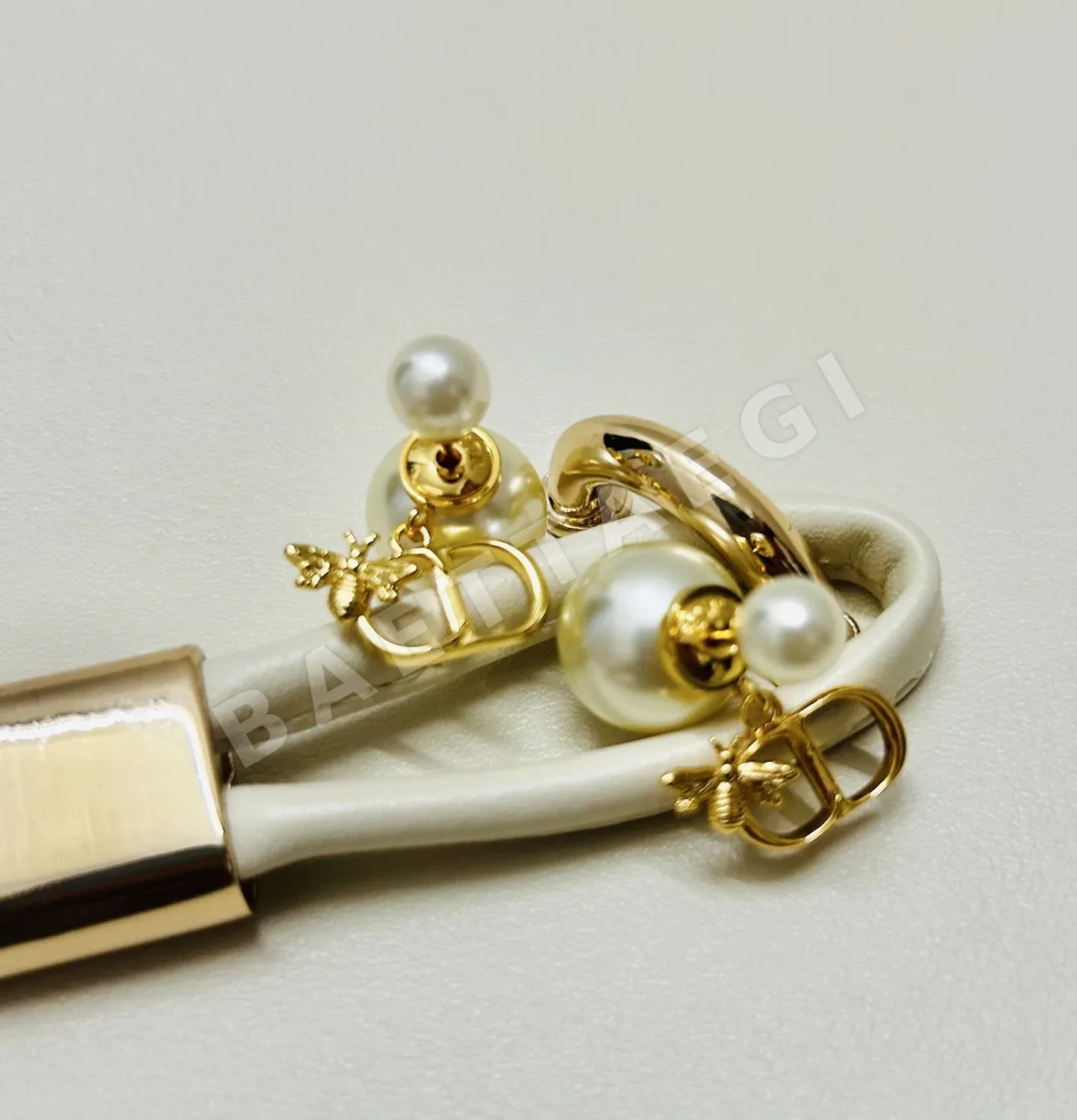 디올 귀걸이 60520 Dior Earrings 상세 이미지 3