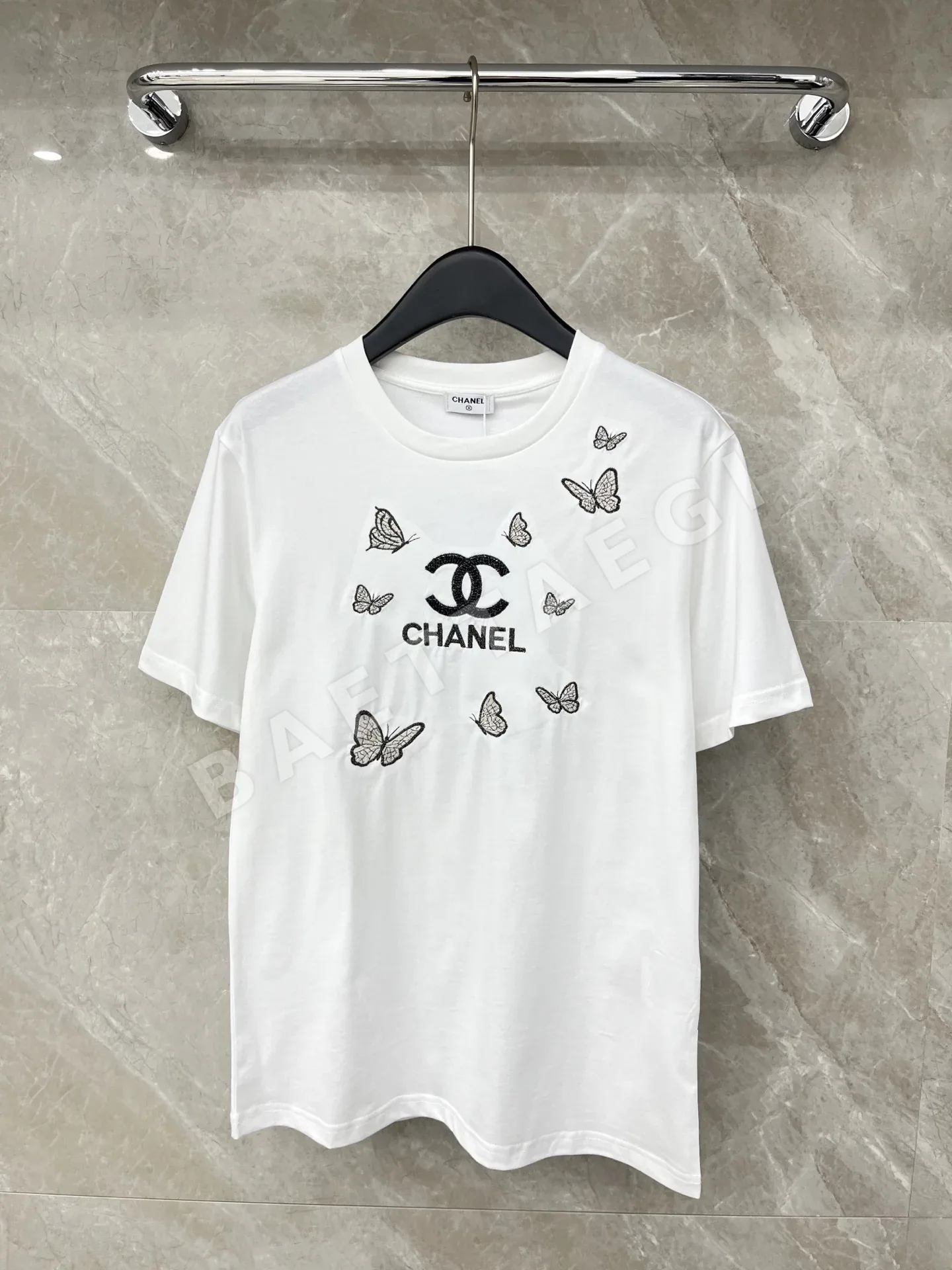 샤넬 자수 여성 반팔 티셔츠 45736