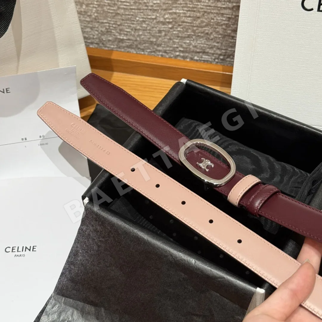 셀린느 ALIX 미디엄 25mm 리버시블 소가죽 벨트 상세 이미지 8