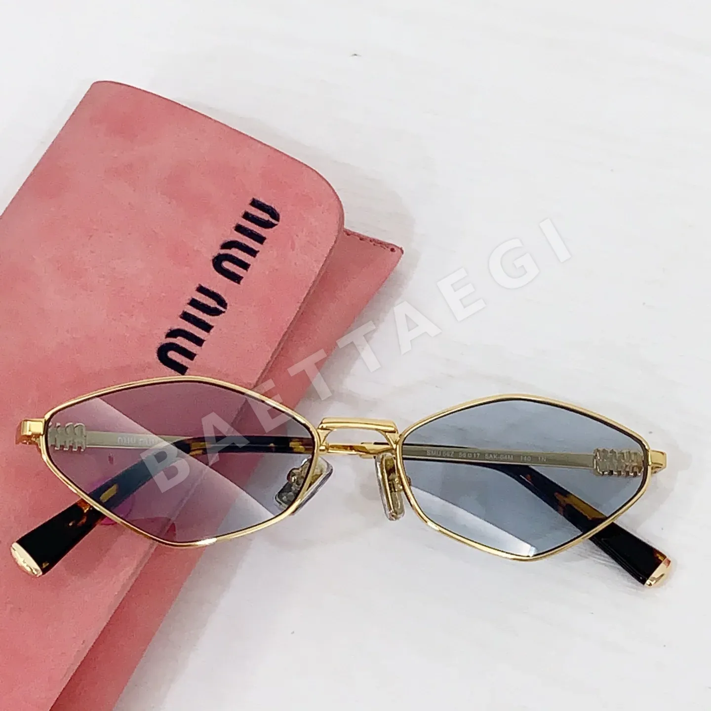 미우미우 선글라스 73130 Miu Miu Sunglasses 상세 이미지 2