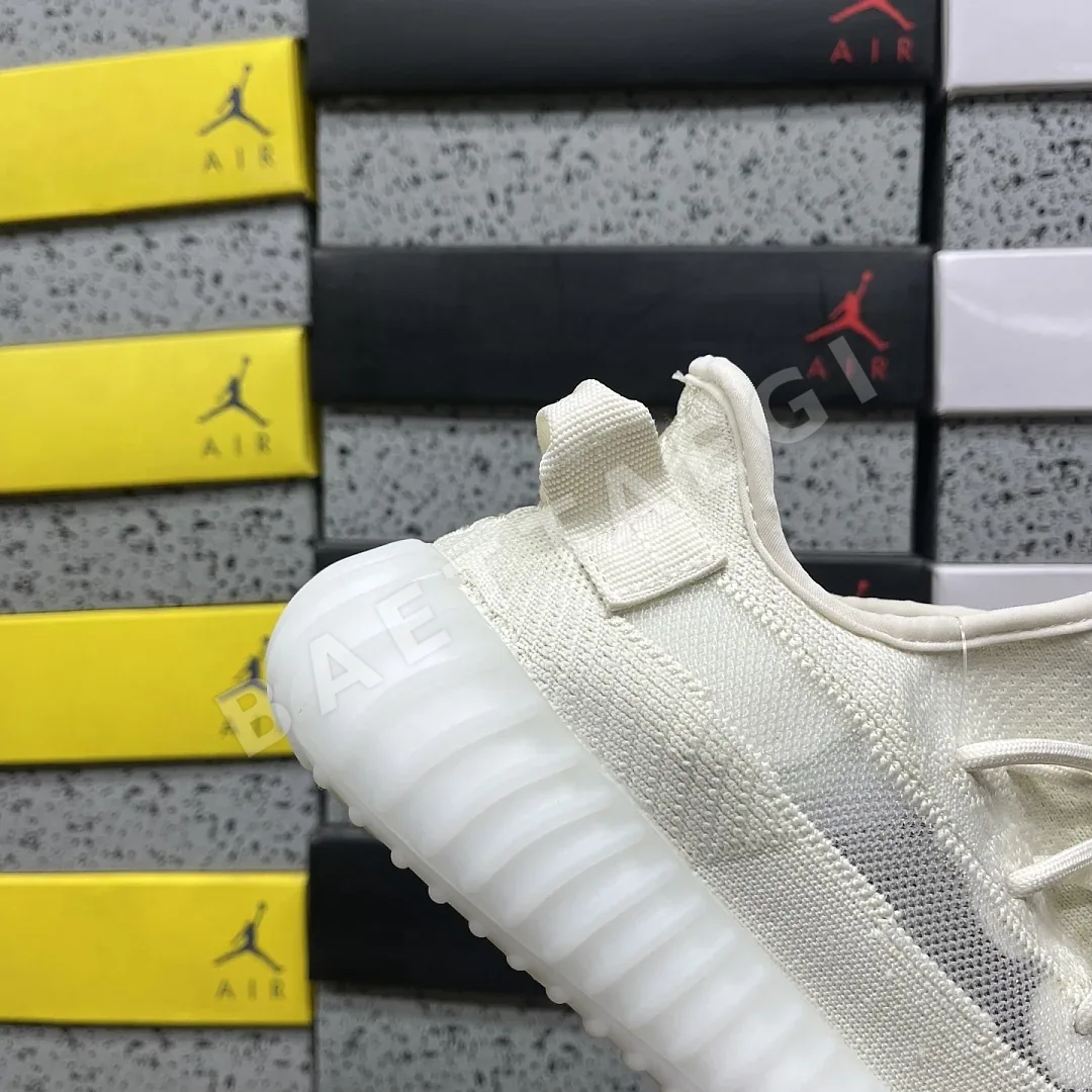 아디다스 [R] 이지 부스트 350 V2 2.0 HQ6316 200737 Adidas Yeezy Boost 350 V2 2.0 상세 이미지 2