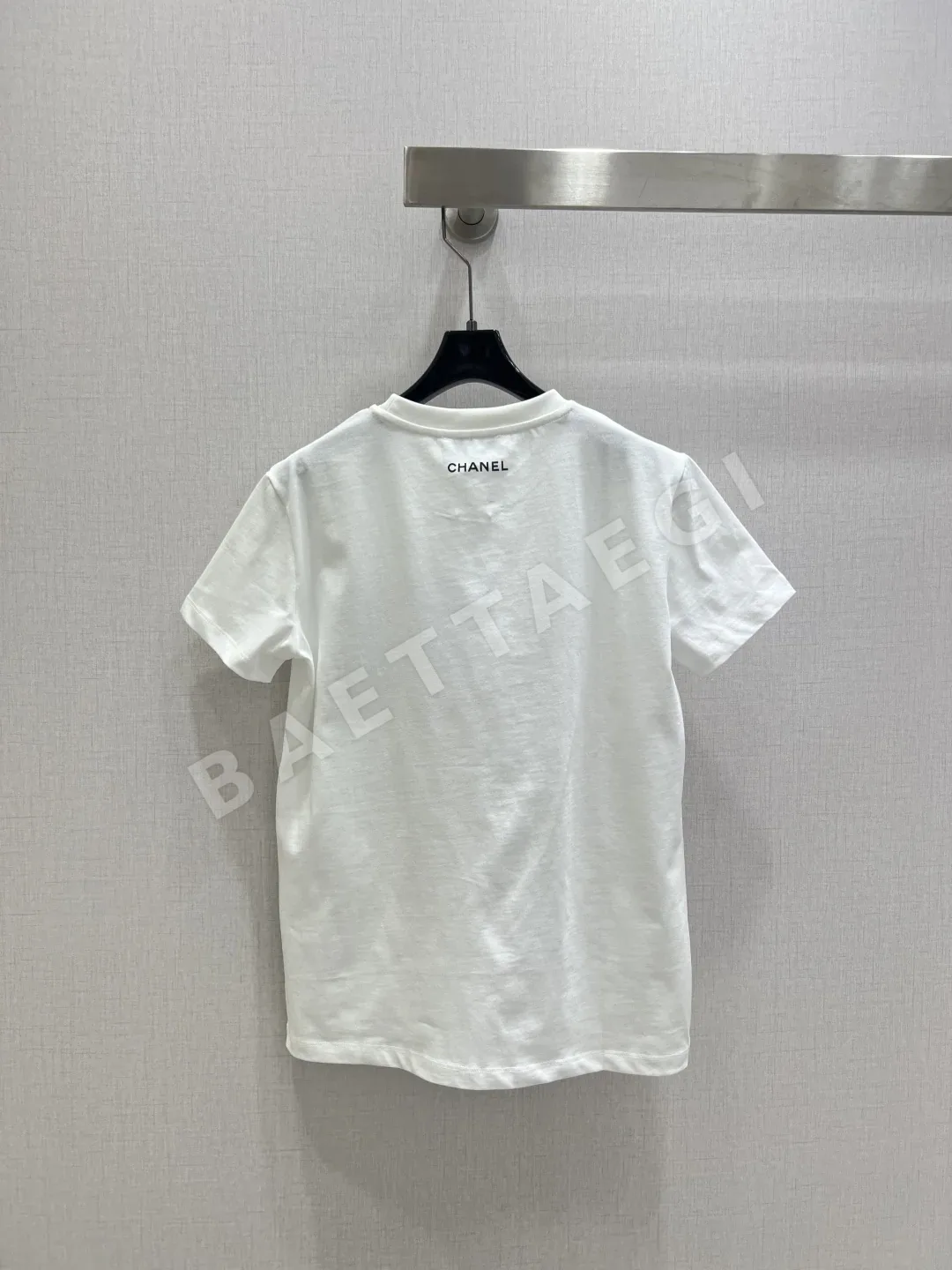 샤넬 리본 큐빅 장식 라운드넥 반팔 티셔츠 5828 상세 이미지 9