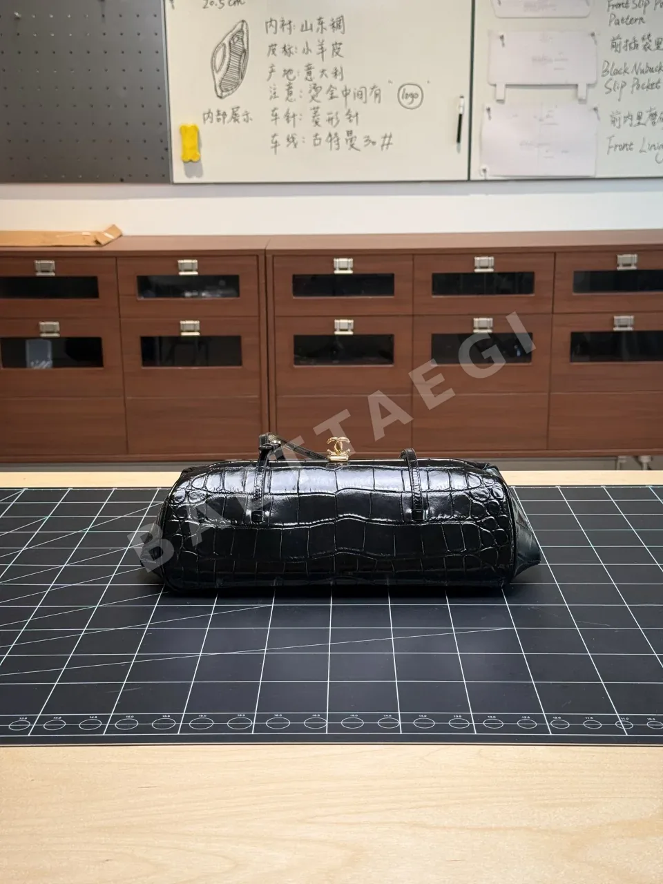 샤넬 싱글숄더 앨리게이터 가방 상세 이미지 3