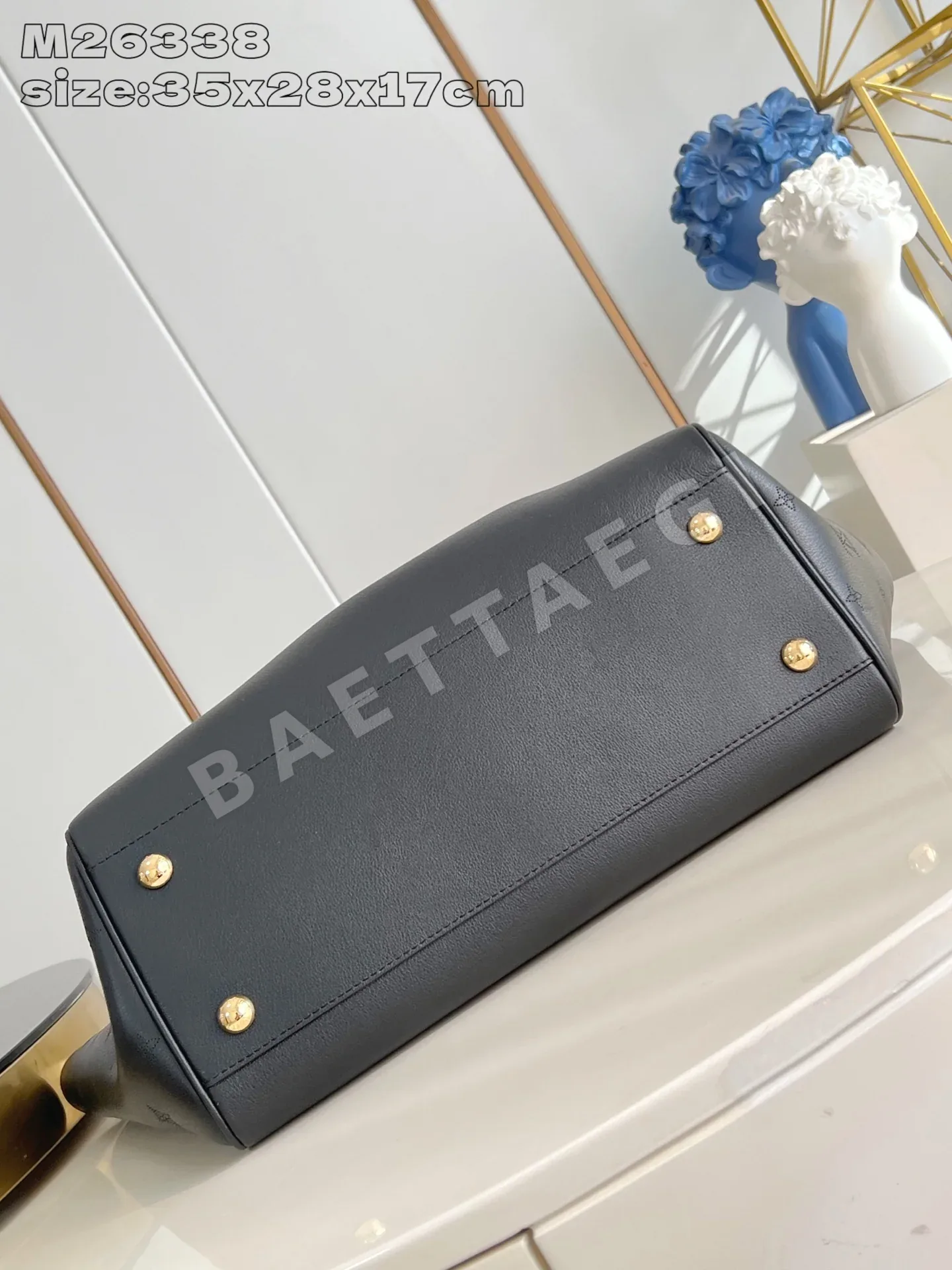 루이비통 M26338 블랙 반듀름 가방 상세 이미지 5