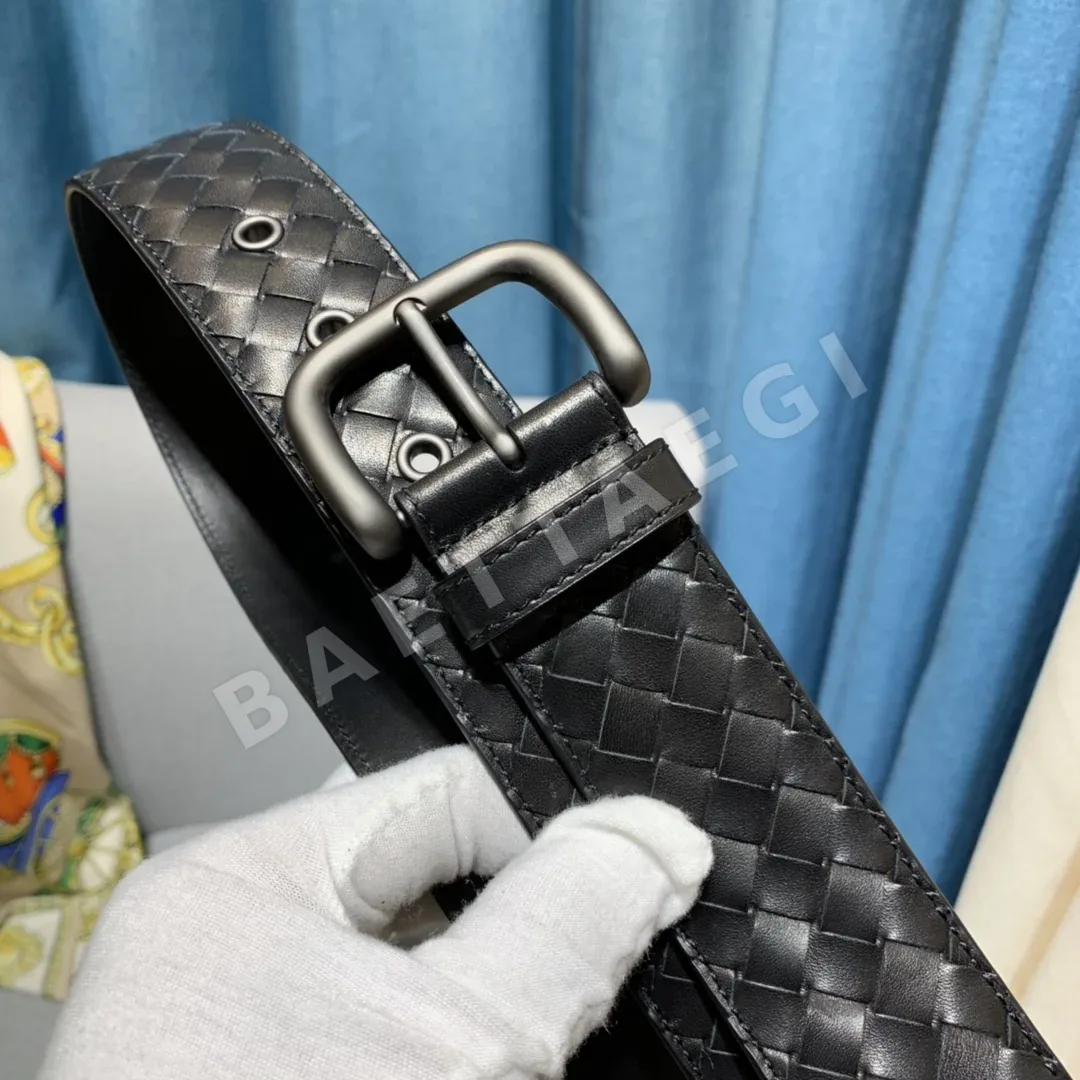보테가베네타 핸드메이드 송아지가죽 니켈 버클 벨트 상세 이미지 2