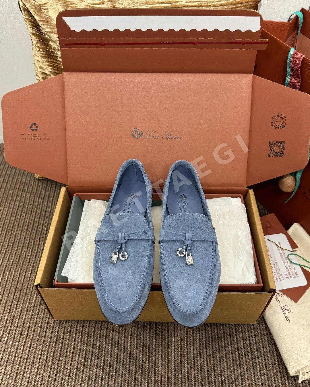 로로피아나 조안 여성 로퍼 105251