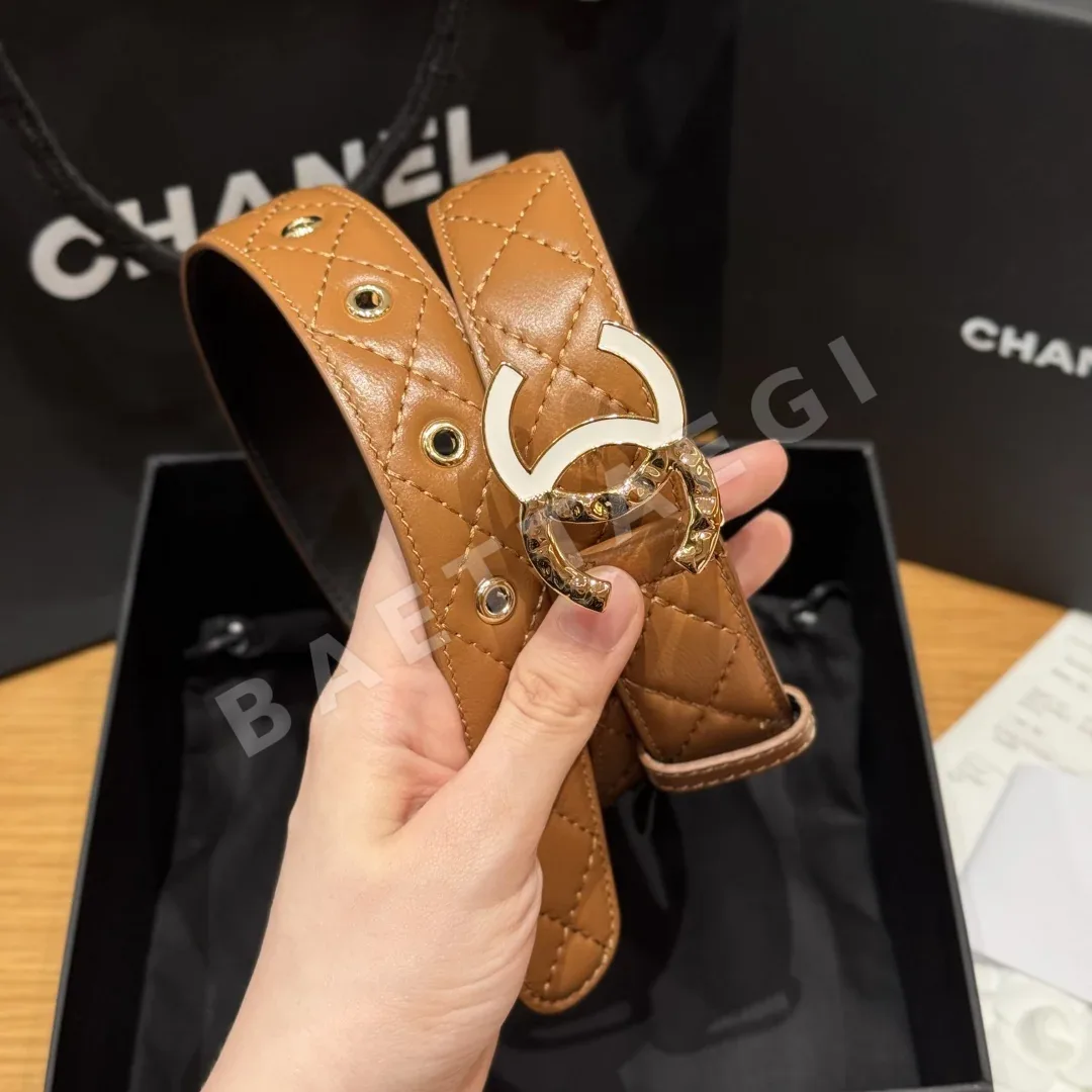 샤넬 더블 C 메탈 로고 램스킨 벨트 상세 이미지 2