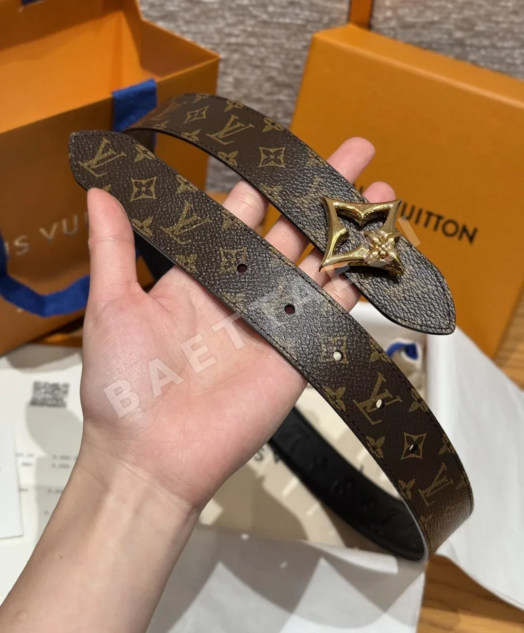 루이비통 플라워그램 리버시블 30mm 벨트 상세 이미지 5