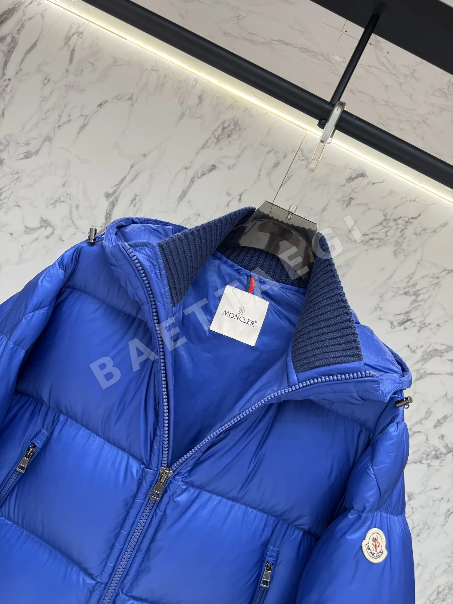 몽클레르 리바우 후드 패딩 자켓 상세 이미지 8