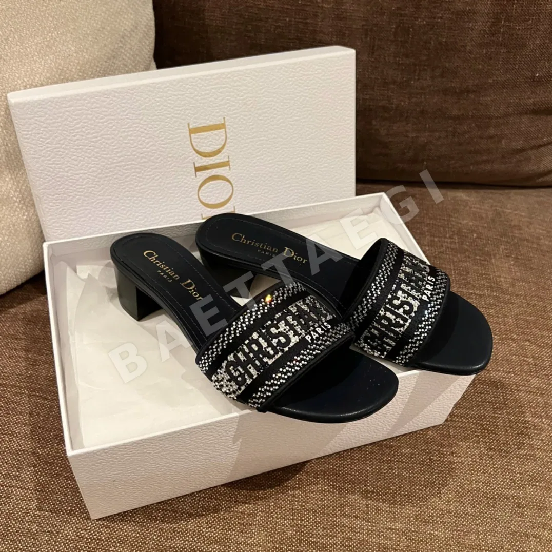디올 블랙 Dway 여성 샌들 상세 이미지 4