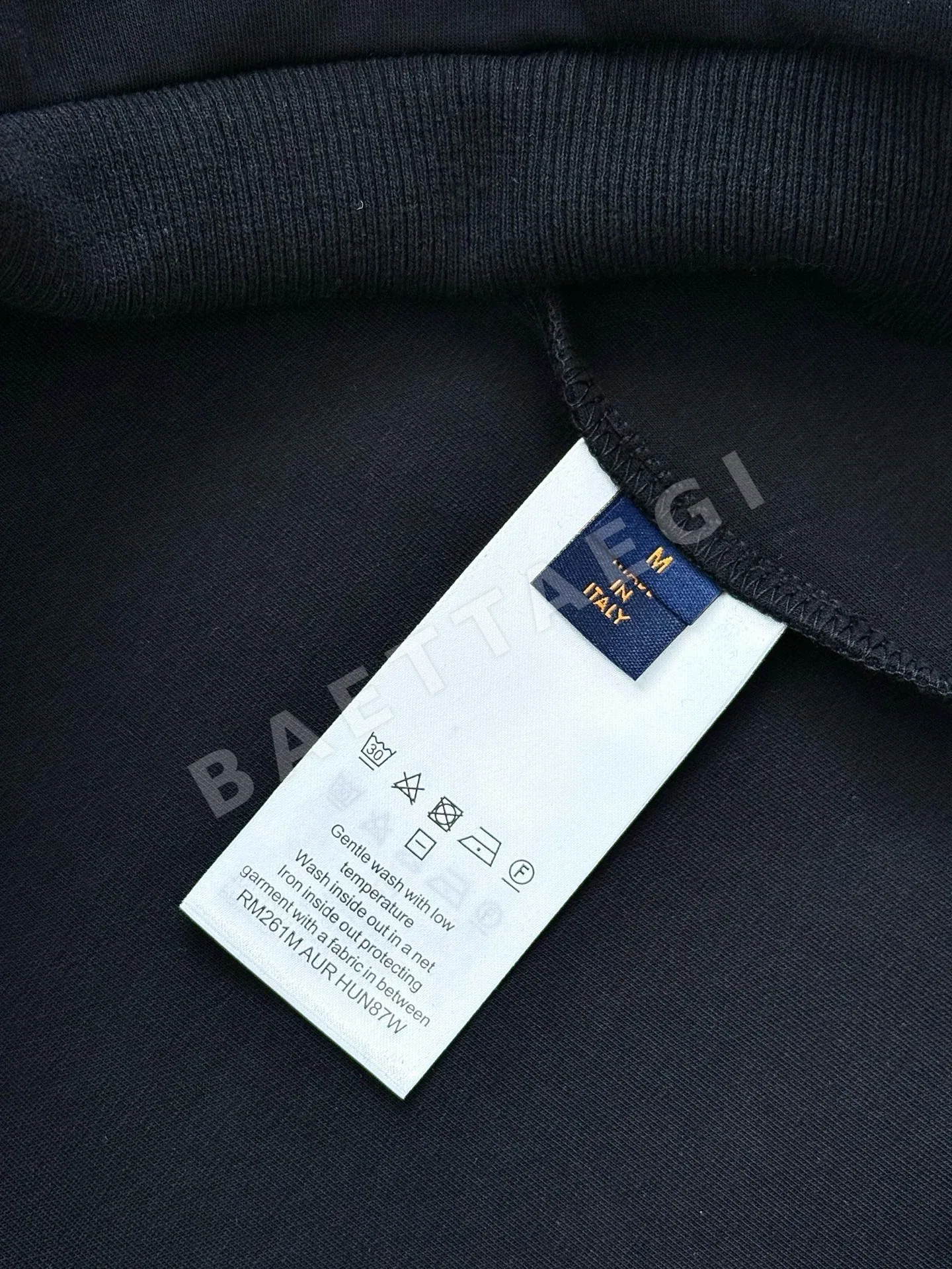 루이비통 진주 장식 드로스트링 후드 자켓 상세 이미지 9