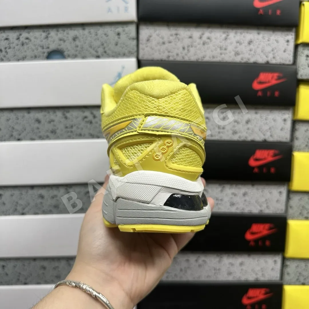 아식스 [KO] 젤 카야노 20 1203A758-750 200451 Asics Gel-Kayano 20 Banana Cream Chrome 상세 이미지 8