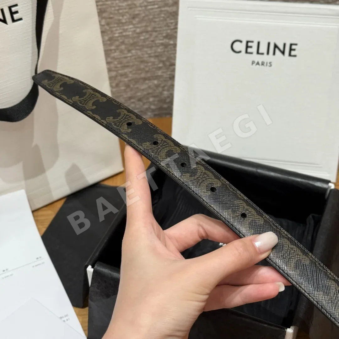 셀린느 TRIOMPHE 버클 양면 가죽 벨트 상세 이미지 8