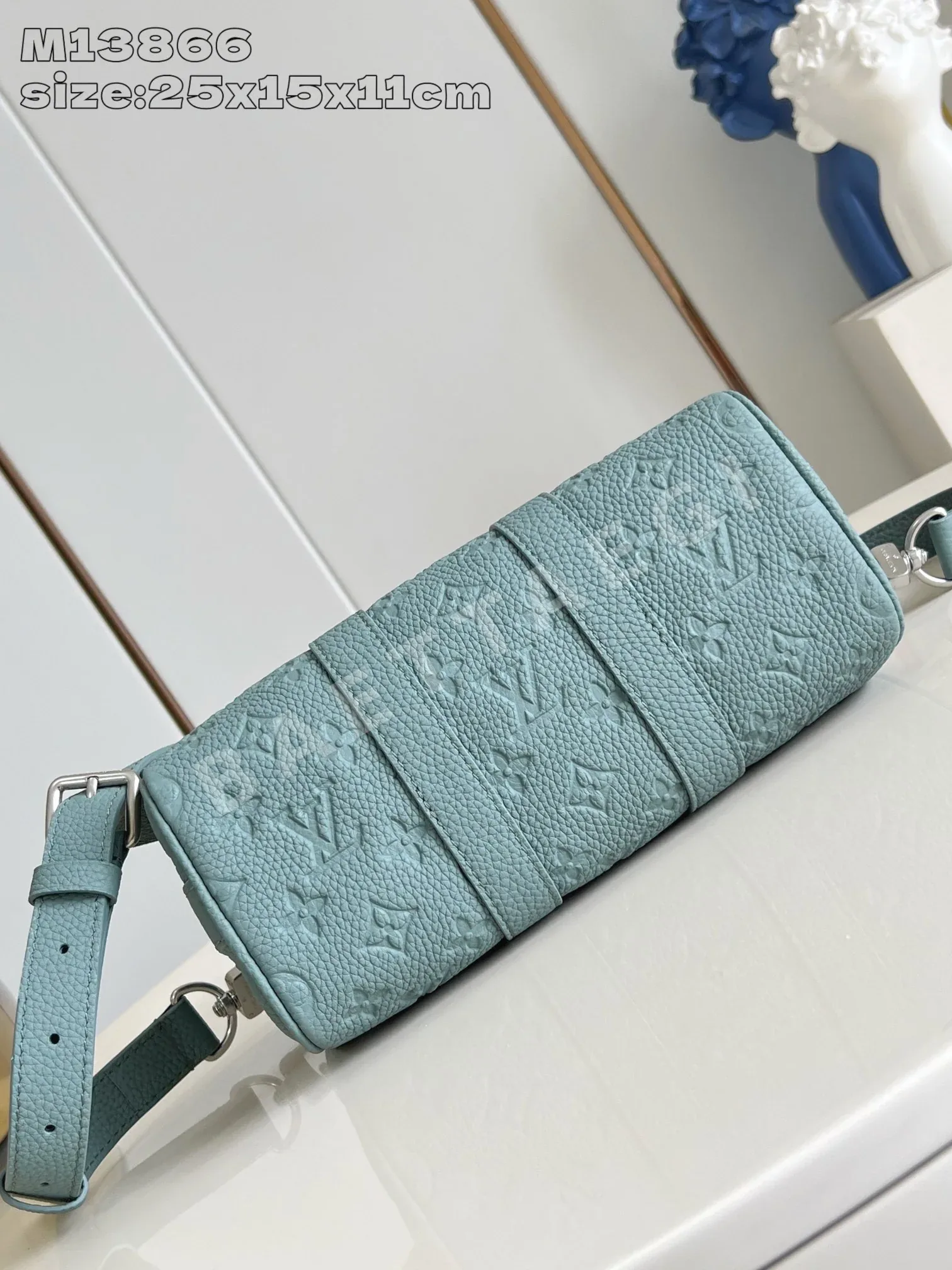 루이비통 Keepall Bandoulière 25 토뤼용 가죽 가방 M13866 상세 이미지 7